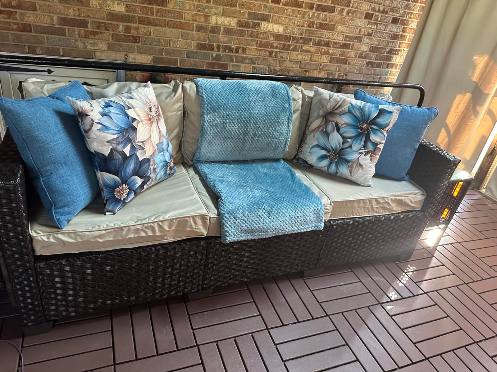 Valita Patio Furniture 3-seat Sofa Brown Wicker Outdoor Furniture Outdoor Couch Deep Seat High Backrest Waterproof Cover Anti-Slip Washable Cushions, Navy Blue customer photo 2