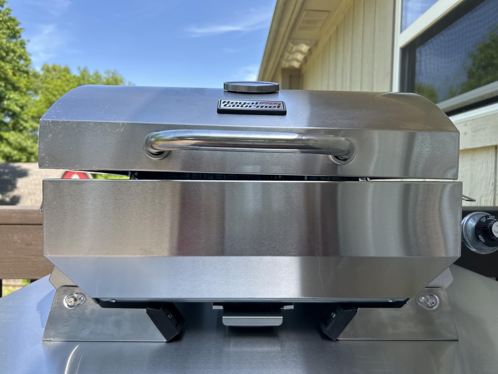 Royal Gourmet GT1001 Stainless Steel Portable Grill, 10000 BTU BBQ Tabletop Gas Grill with Folding Legs and Lockable Lid, Outdoor Camping, Deck and Tailgating, Silver customer photo 2