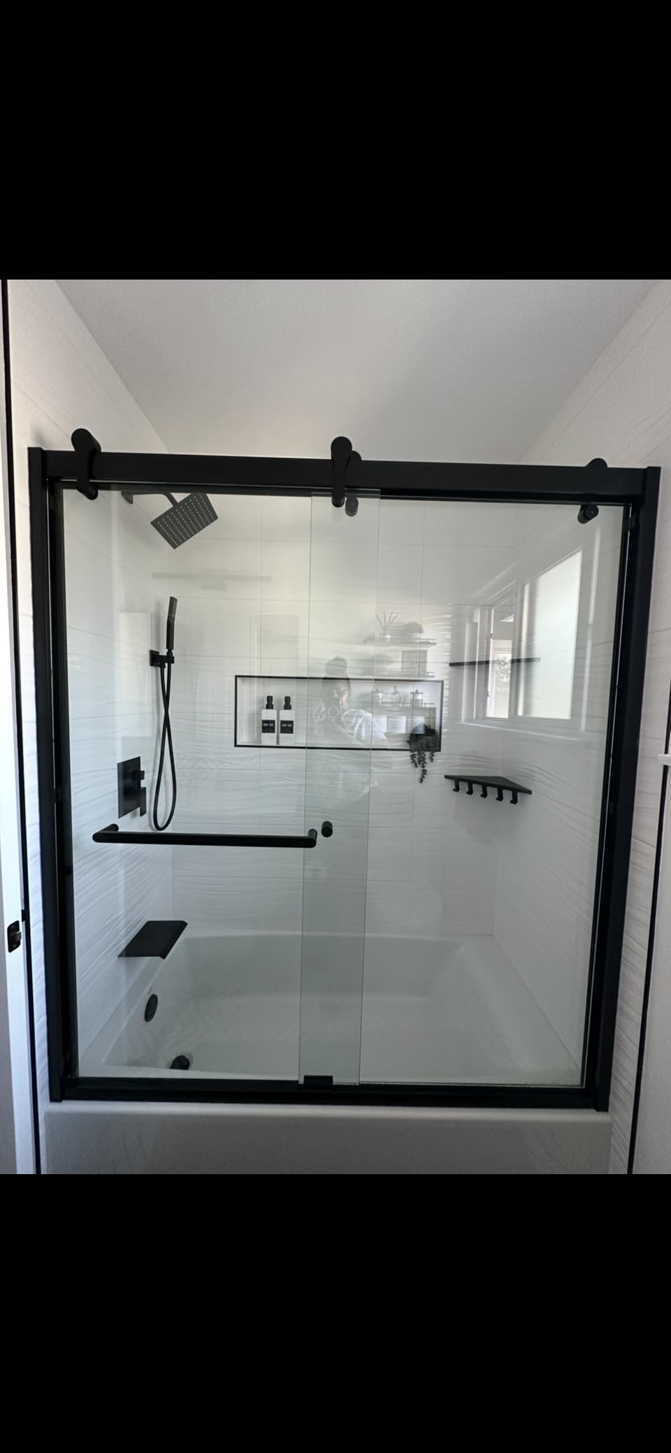 Midanya Shower System with Tub Spout,8 Inch Shower Head,Matte Black customer photo 2