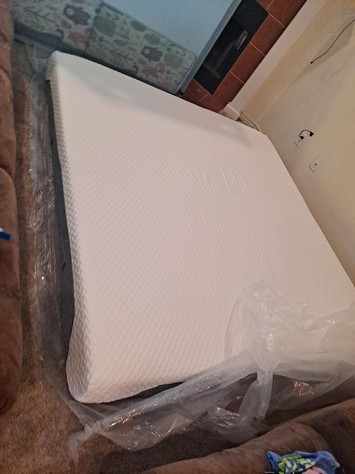 Milliard 10-Inch Memory Foam Queen Size Mattress, Pressure-Relieving - Firm Memory Foam Mattress, Best Mattress for Classic Comfort, Restful Sleep - Soft Memory Foam Mattress customer photo 2