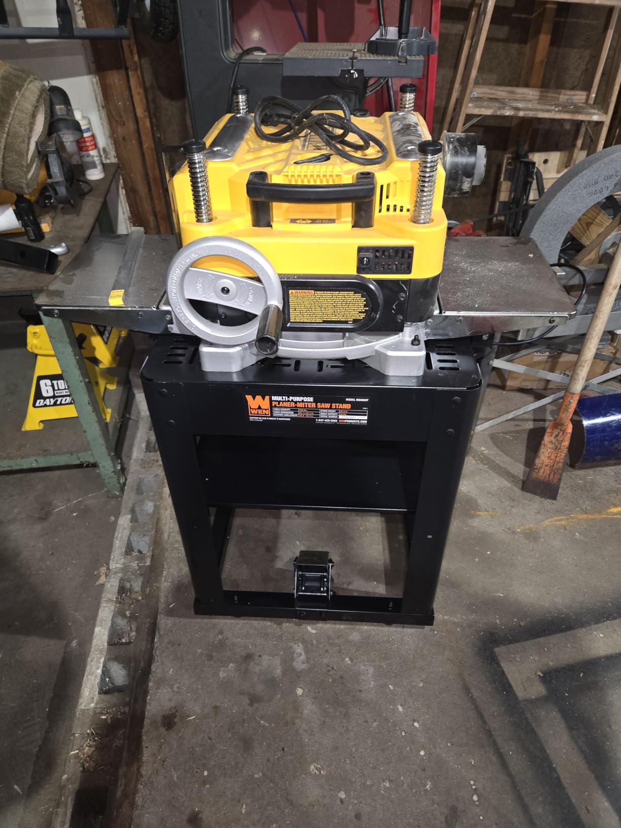 WEN Multi-Purpose Rolling Planer and Miter Saw Tool Stand with Extension Rollers (MSA658T) customer photo 2