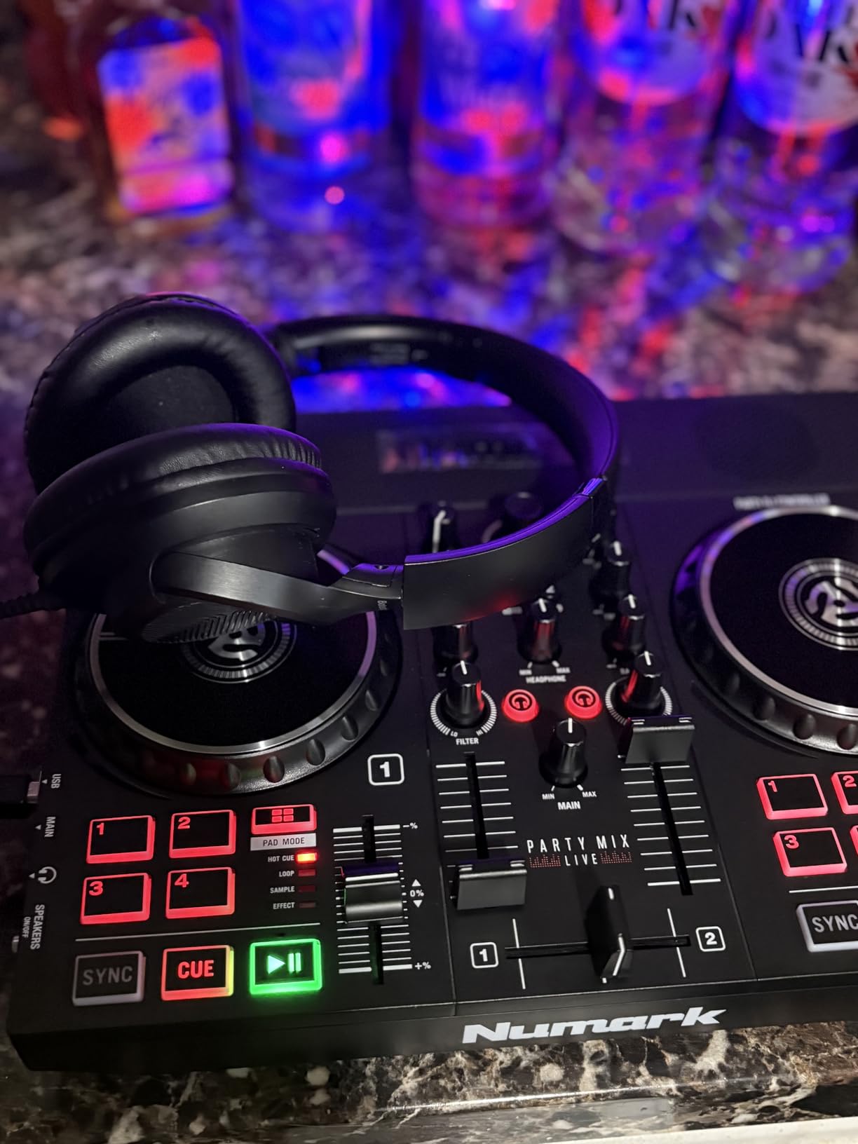 Numark Party Mix Live DJ Controller with Built-in Lights and Speakers | 2-Decks, 2 Filter FX Knobs, DJ Mixer, Touch-Capacitive Wheels, Integrated Audio Interface, and Serato DJ Lite customer photo 1
