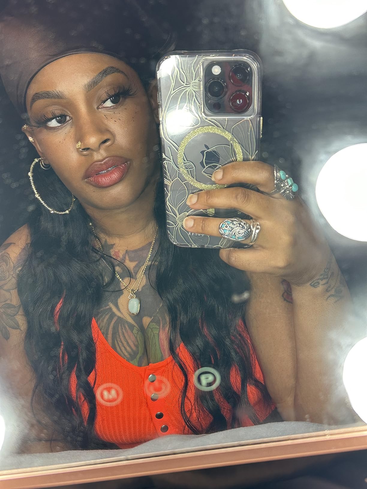 BWLLNI Vanity Mirror with Lights, Makeup Mirror with 9 LED Diamond Bulbs | Hollywood Mirror Touch Control Design 3 Colors Dimmable Bulbs Detachable 10X Magnification 360°Rotation customer photo 2