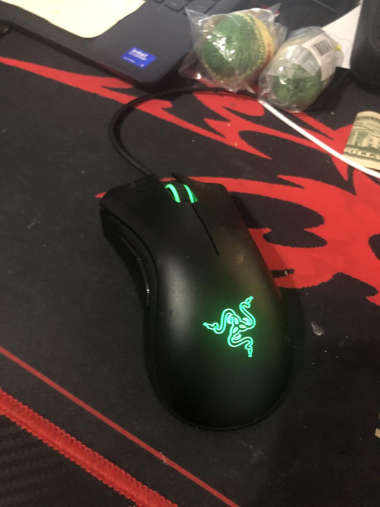 Razer DeathAdder Essential Ergonomic Wired Gaming Mouse, Black | 6400 DPI Optical Sensor, 5 Programmable Buttons, Rubber Side Grips, Mechanical Mouse Switches customer photo 2