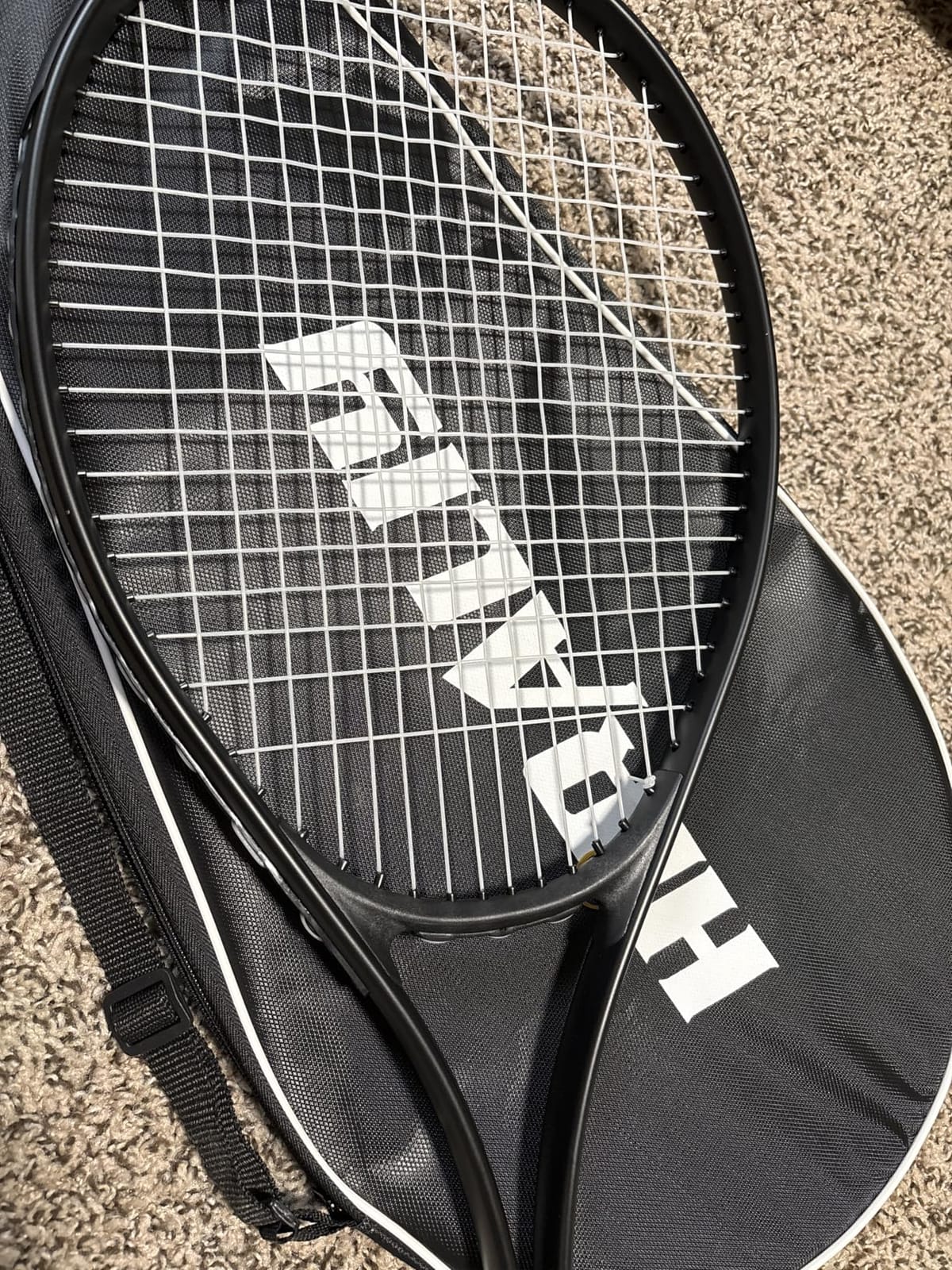 HIRALIY 27-Inch Tennis Racket for Adults with Ball and Carry Bag customer photo 2