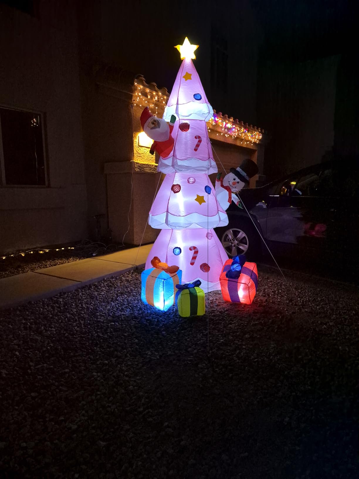 9Ft Christmas Inflatable Decoration Green Christmas Tree with Build in LED, Blow up Inflatable Tree with Multicolor Gift Boxes and Star for Christmas Party Indoor, Outdoor, Yard, Garden, Lawn Décor customer photo 1