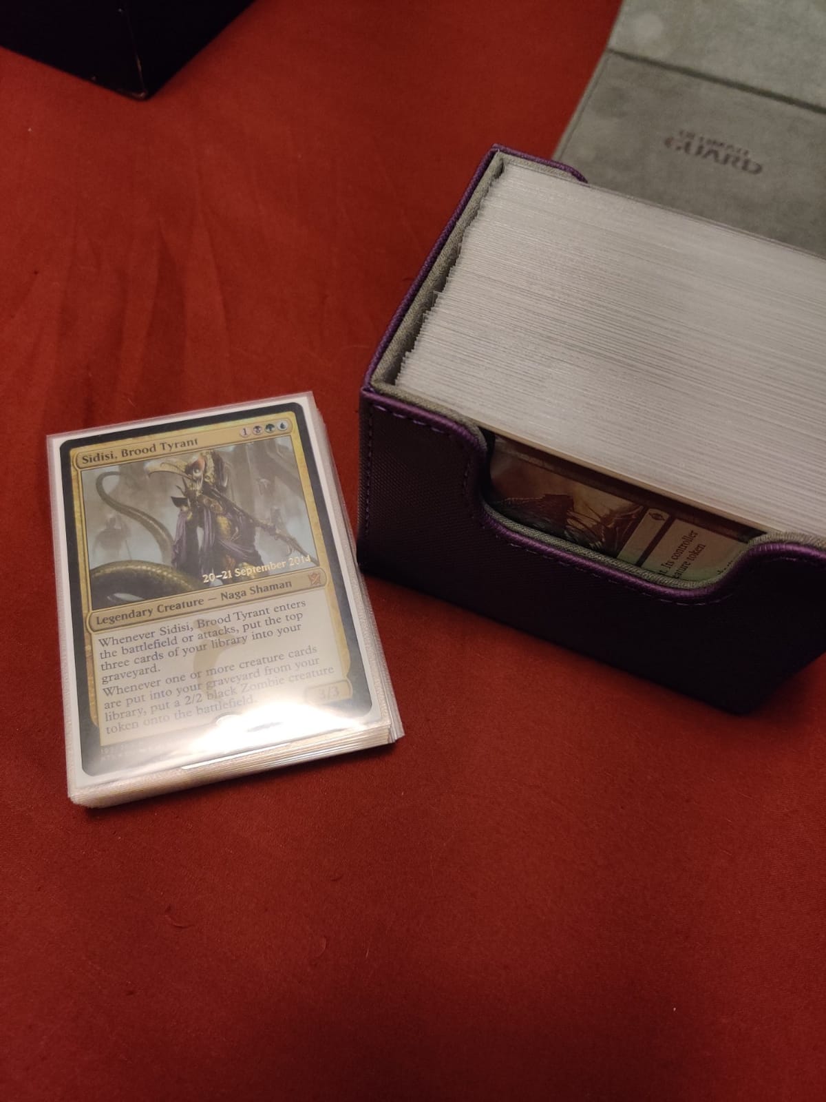 Ultimate Guard Sidewinder 100+, Deck Box for 100 Double-Sleeved TCG Cards, Black, Magnetic Closure & Microfiber Inner Lining for Secure Storage customer photo 2