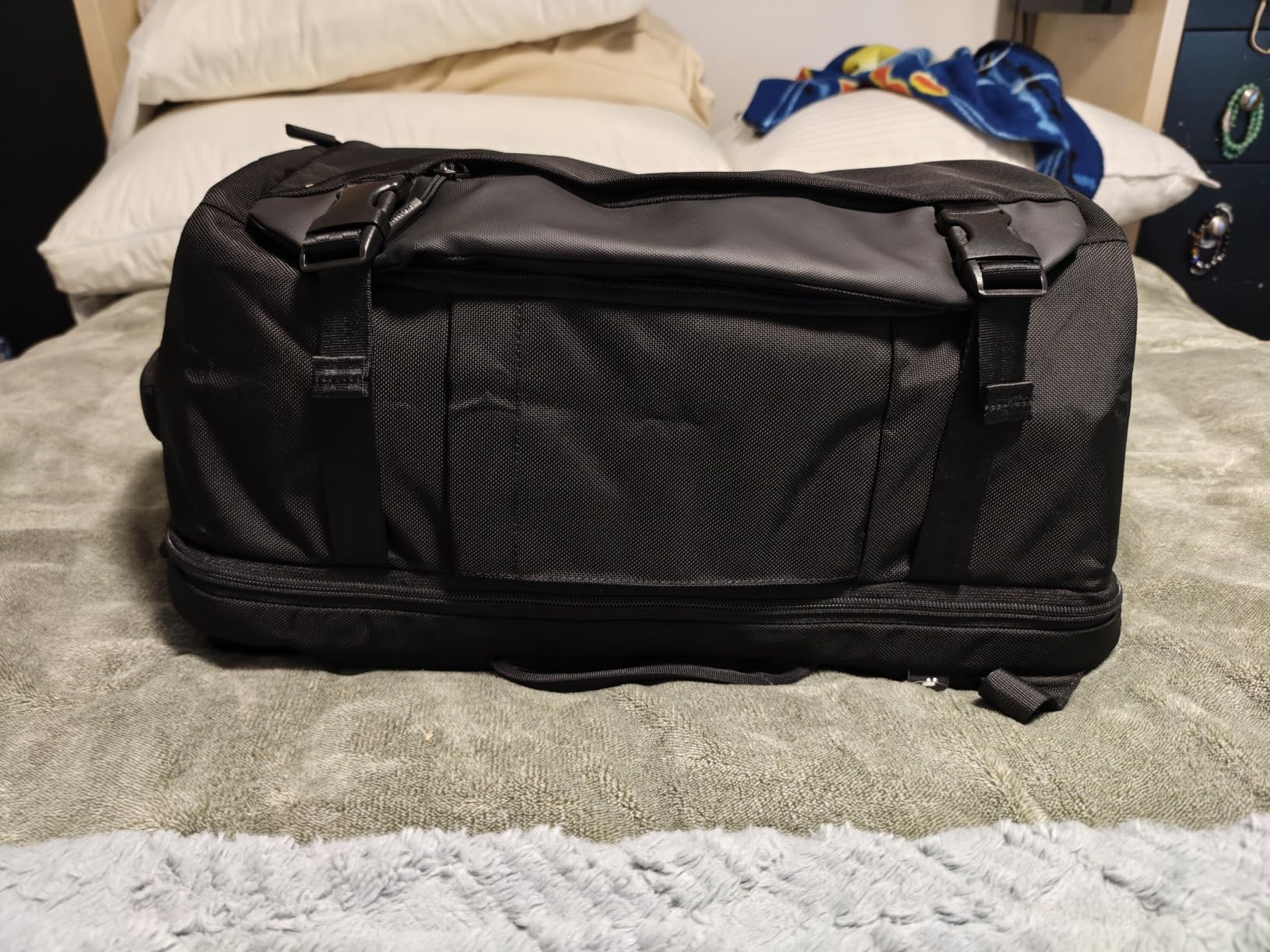 tomtoc Travel Backpack 40L, TSA Carry On Bag Flight Approved, PFAS Free | Carry on Luggage Backpack for Men Women, Water-resistant Business Airplanes Rucksack for Travel Essential Fit 17.3 Inch Laptop customer photo 2