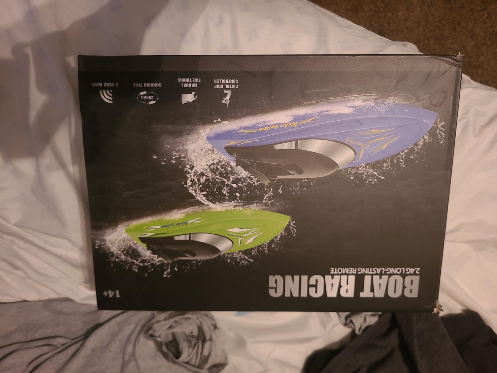 3PACK Remote Control Rc Boat for Kids, 2.4Ghz Control, Whole Body Waterproof, 6 Rechargeable Batteries Summer Water Toys for Pools Lakes River & Bathtub. customer photo 2