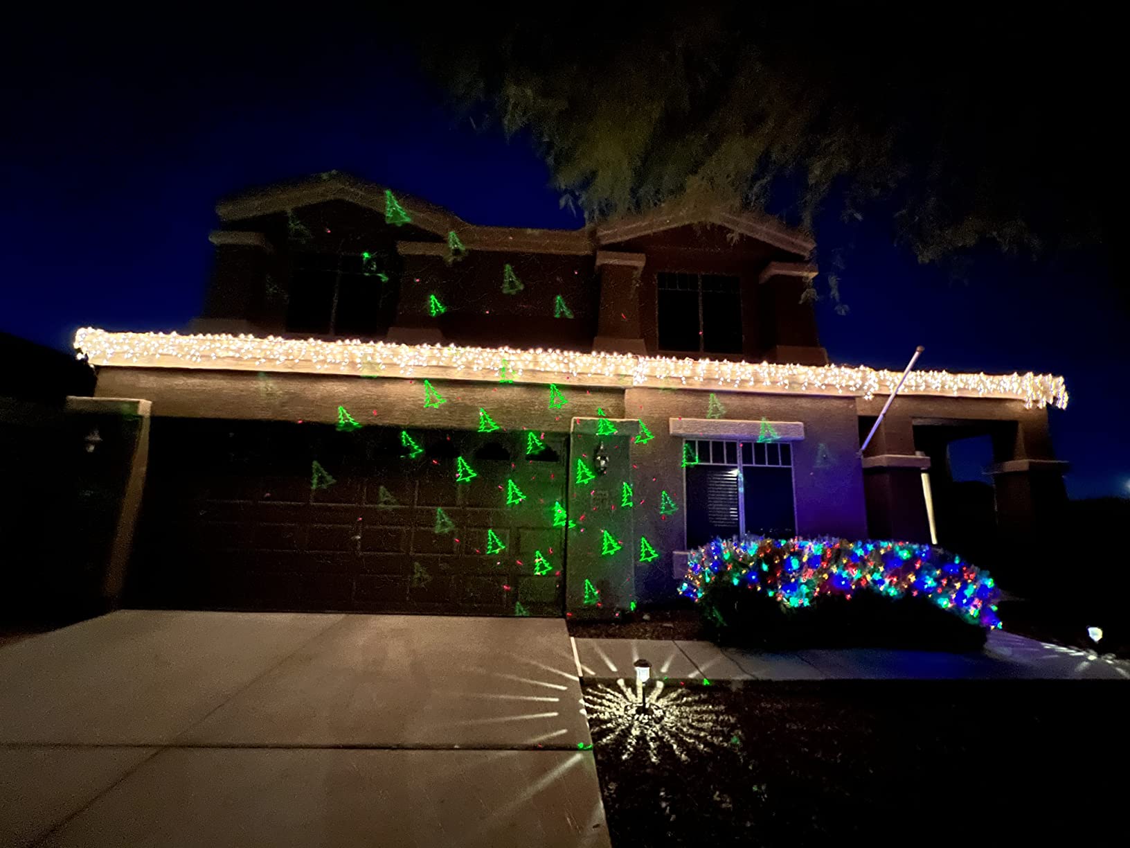 Laser Christmas Projector Lights Outdoor: Waterproof Outdoor Christmas Decorations Laser Light, Projection Christmas Lights for Outside with 5 Patterns, Xmas Spotlight for Yard Garden Holiday Party customer photo 2