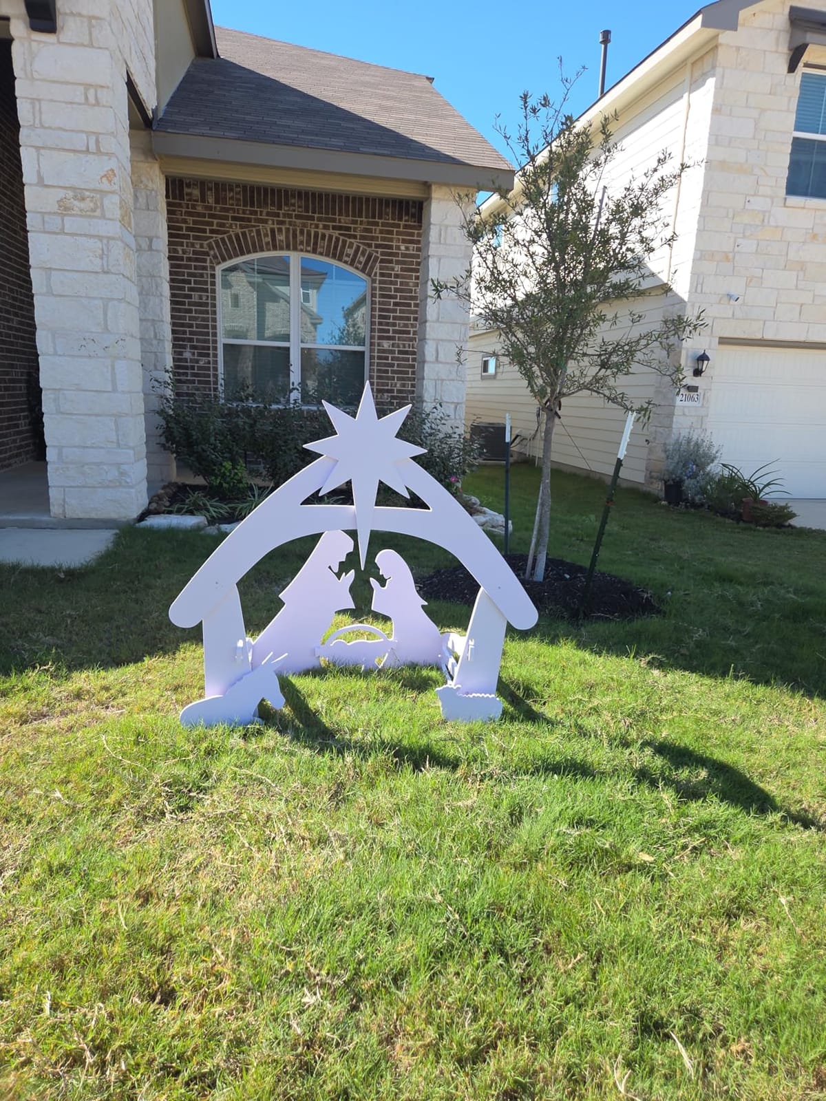 VINGLI Outdoor Nativity Scene, Weatherproof Nativity Sets for Christmas Outdoor Decor, Large Holy Family Nativity Set Outside Display Christmas Decorations for Front Yard and Lawn-White customer photo 2