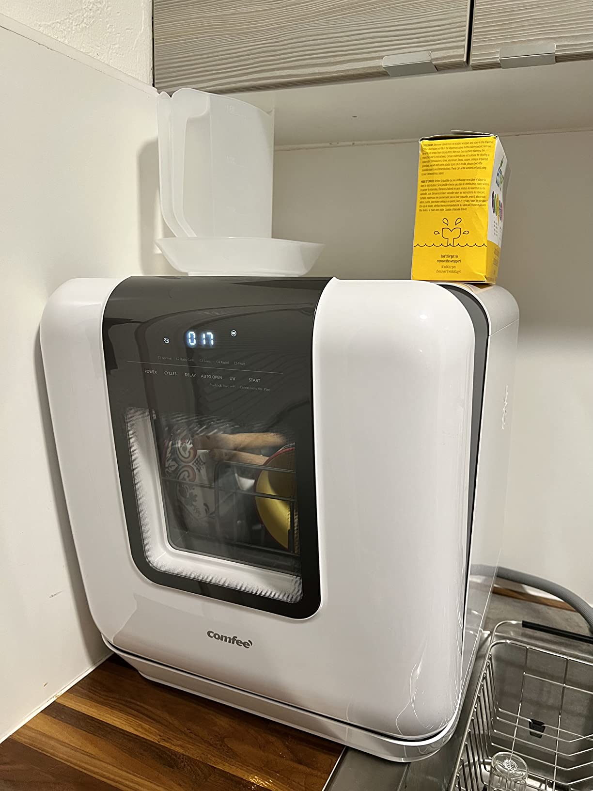 COMFEE' Countertop Dishwasher, Portable Dishwasher with 6L Built-in Water Tank, Mini Dishwasher with More Space Inside, 7 Programs, UV Hygiene& Auto Door Open, for Apartments, Dorms& RVs, White customer photo 1