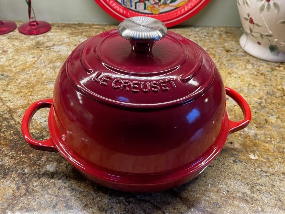 Le Creuset Enameled Cast Iron Signature Round Bread Oven, 9.5 inch, Cerise customer photo 2