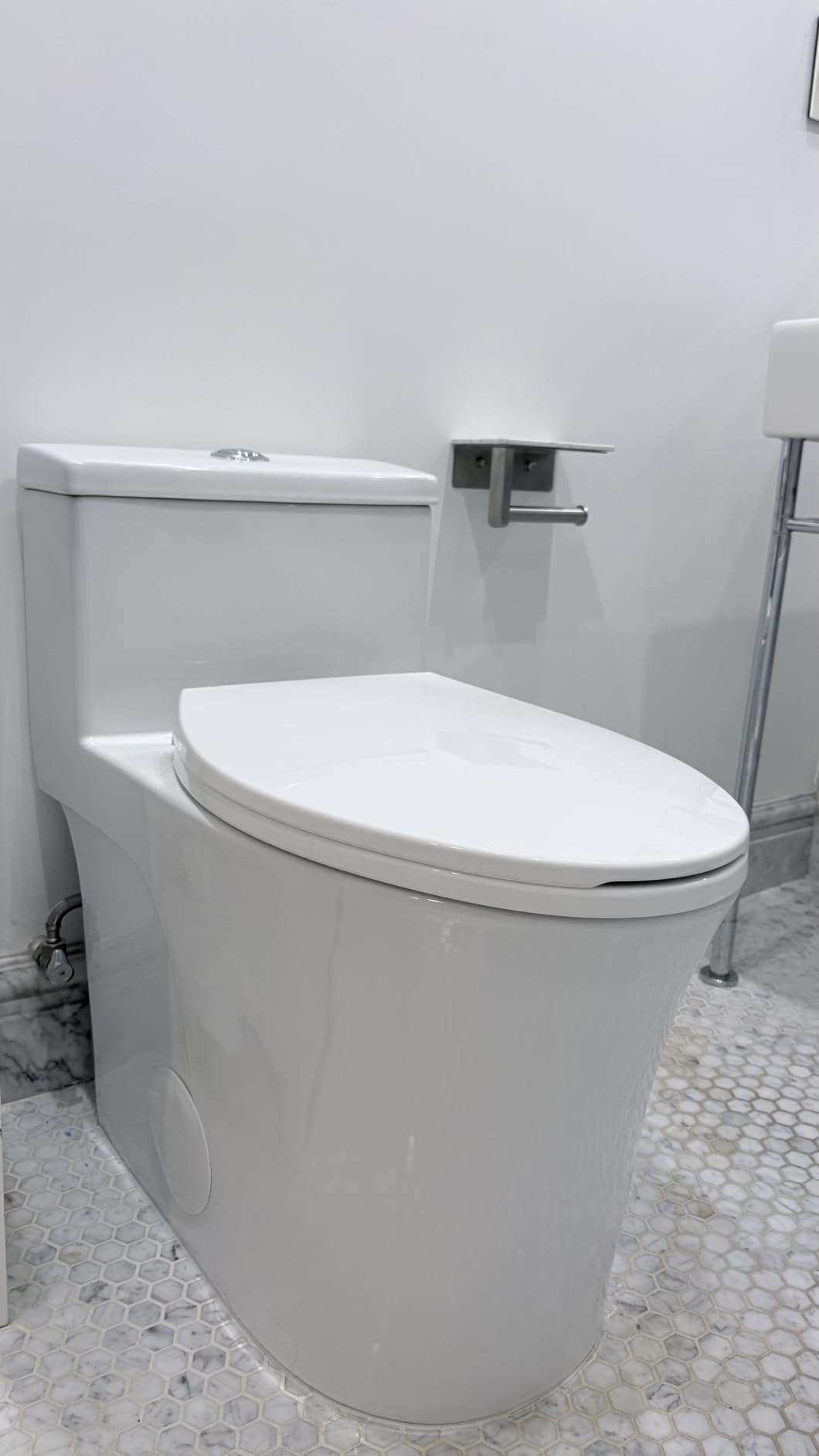 HOROW T0338W One Piece Toilet with ADA Chair Height 17.3