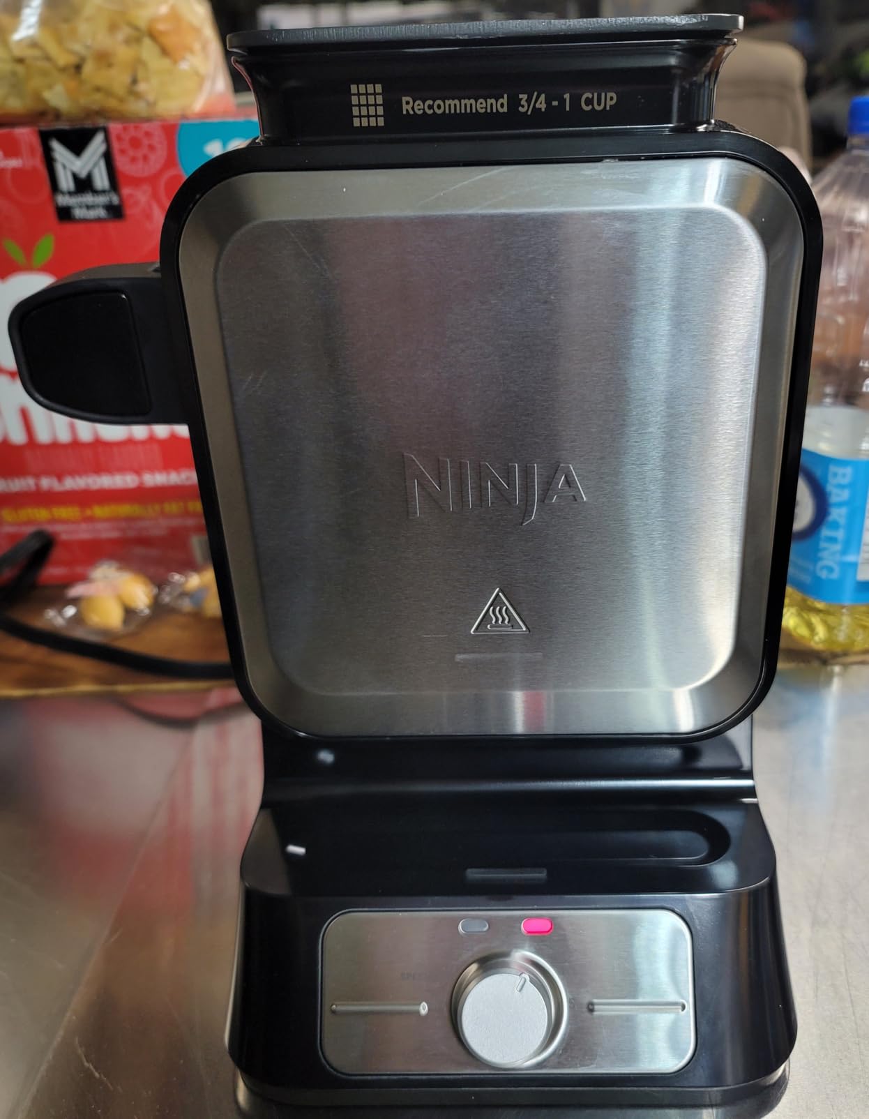 Ninja Belgian Waffle Maker Pro, 5 Shade Settings, Black/Silver, BW1001 - NeverStick Coating, Vertical Design customer photo 2