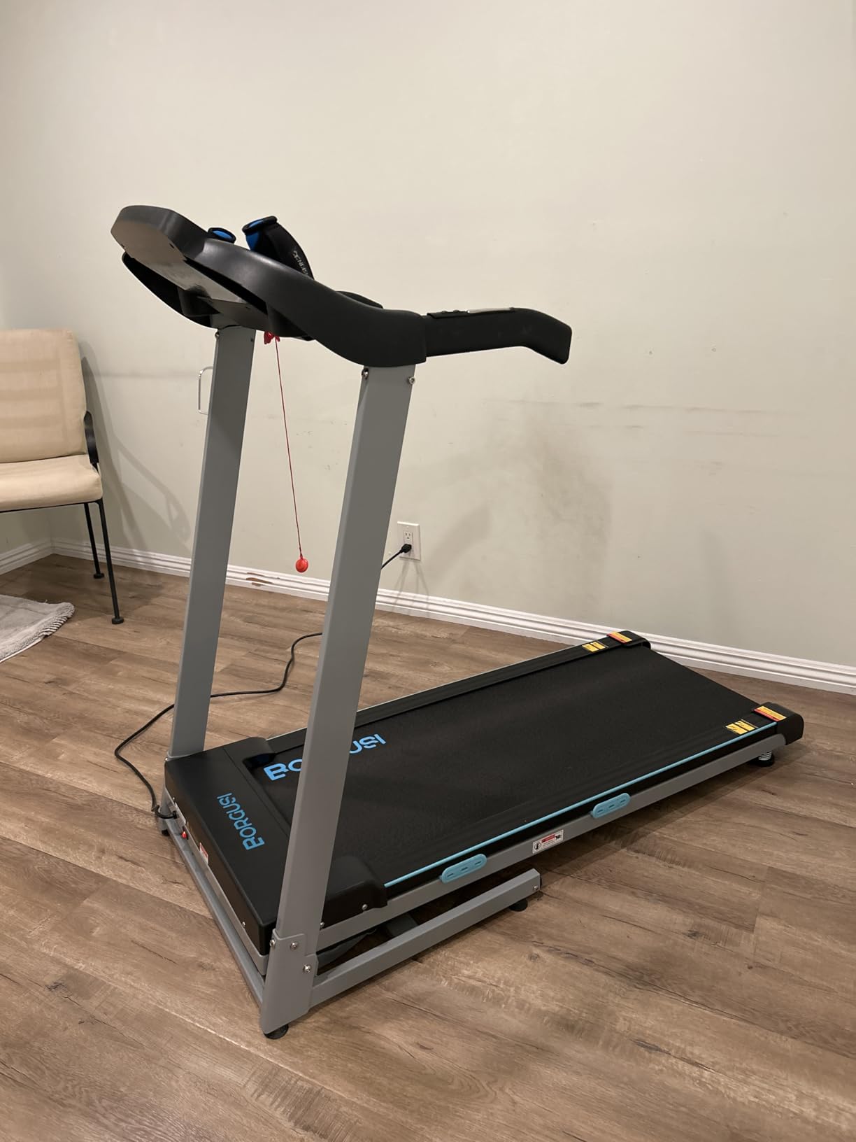 BORGUSI Treadmill with Auto Incline Folding Electric Treadmill for Home customer photo 1