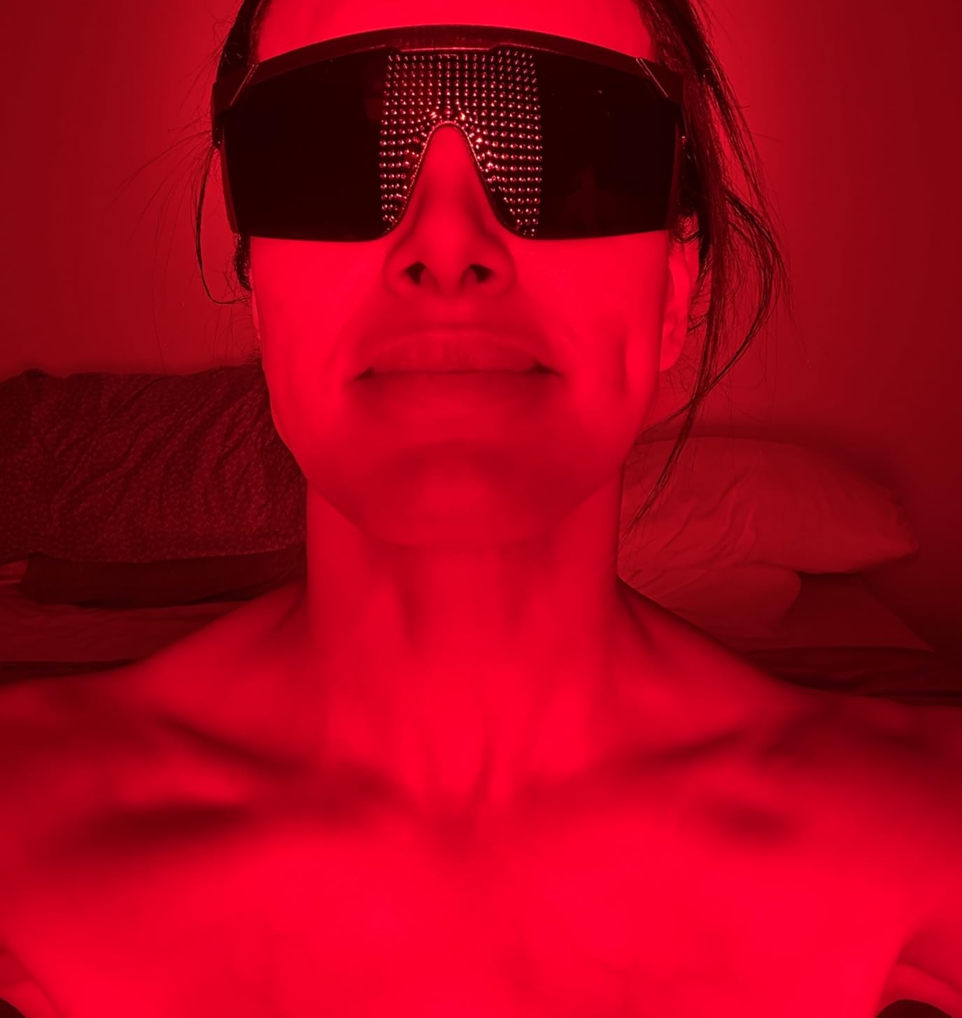 EXESAS Red Light Therapy Device for Full Body, 630nm, 660nm, 810nm & 850nm, Near Infrared Dual-Chip Clinical Grade LED Panel for Smooth Skin, Weight, Pain and Overall Wellness (120LED) customer photo 1
