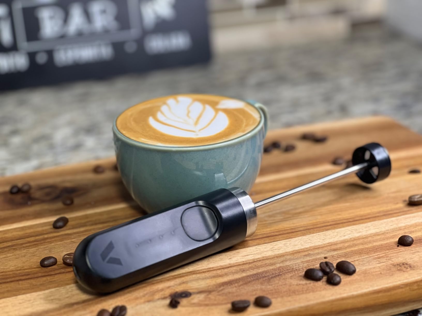 Subminimal NanoFoamer Milk Foamer - Rechargeable Handheld Foamer - Black | Waterproof foamer with rechargeable lithium battery, microfoamed milk in 30 seconds, barista-style coffee drinks at home customer photo 1