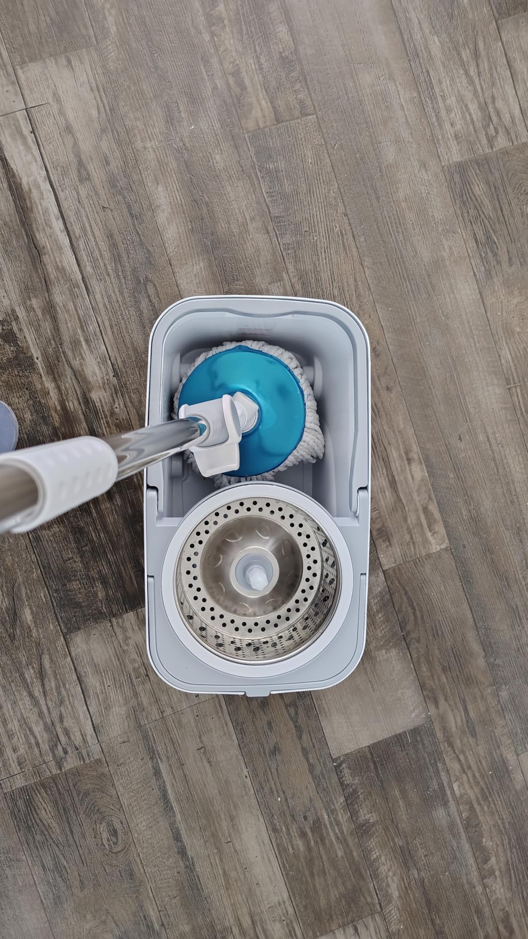 Michao Spin Mop Bucket Deluxe 360 Spinning Floor Cleaning System customer photo 2