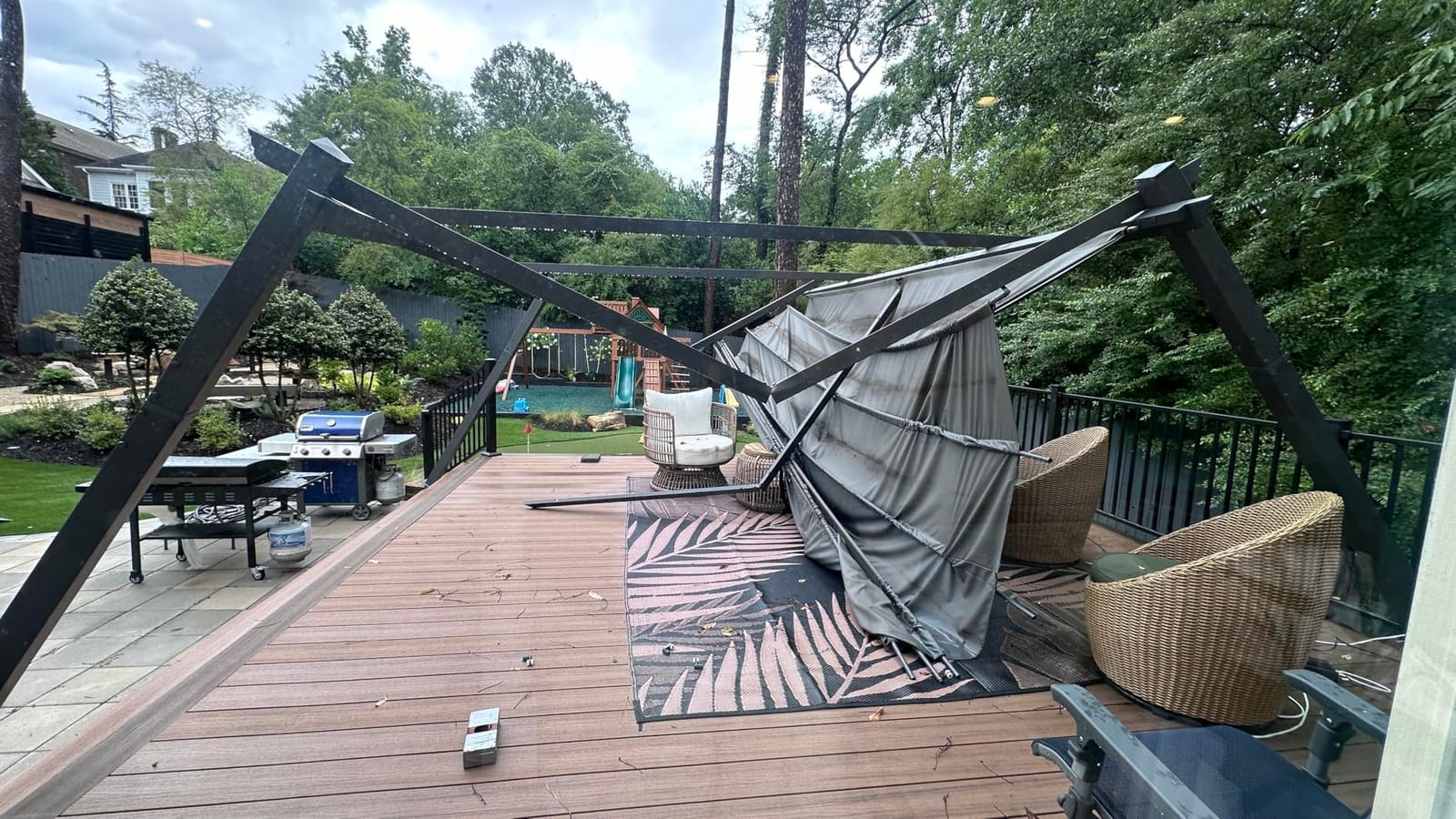 PURPLE LEAF Outdoor Pergola 12' X 16' Retractable Canopy Aluminum, Gray customer photo 1