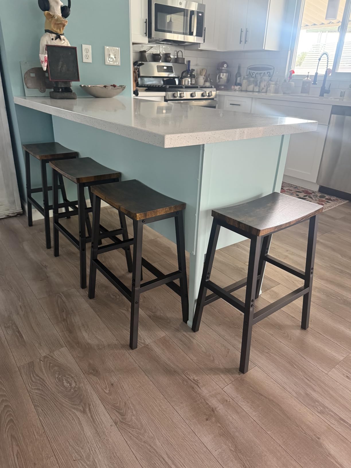 HOOBRO Bar Stools, Set of 2 Bar Chairs, 23.6 Inch Saddle Stools, Kitchen Counter Seat with Footrests, Industrial Barstools for Dining Room, Kitchen, Counter, Rustic Brown and Black BF02MD01 customer photo 1