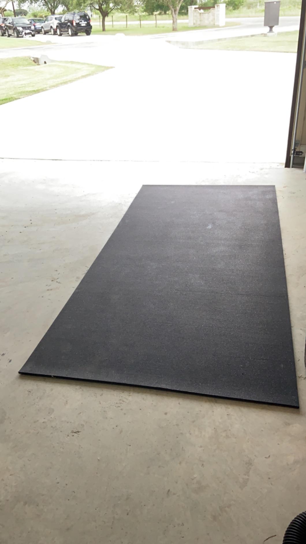 American Floor Mats 3/8in (9mm) Thick Solid Black 4' x 5' Heavy Duty Rubber Rolls, Protective Exercise Mats, Home Gym Rubber Flooring customer photo 2