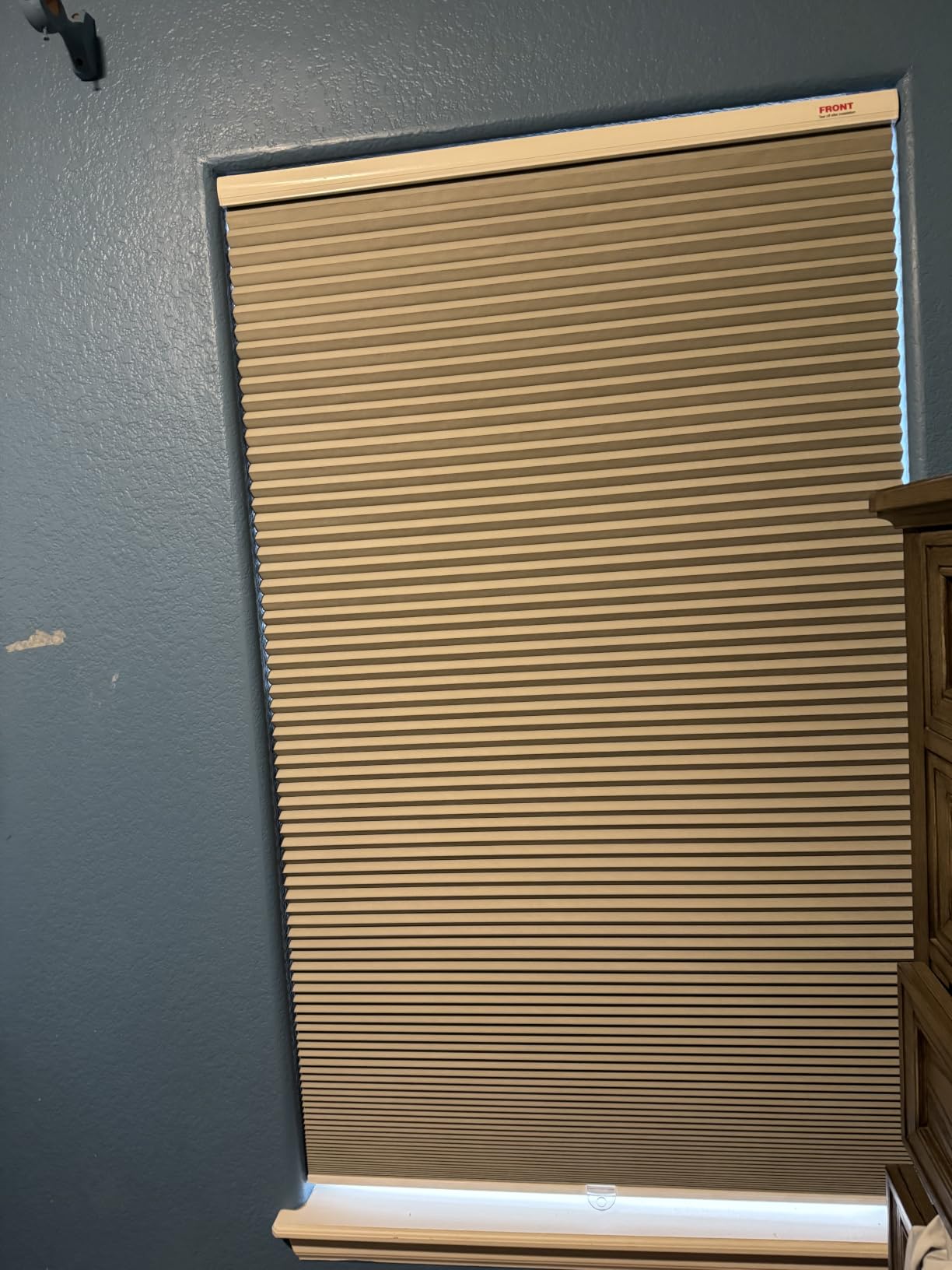 Changshade Cordless Cellular Shades,Blackout Honeycomb Shades for Windows,Pull Down Pleated Blinds,Easy to Install for Indoor Windows and French Doors,White(Blackout),Custom Size customer photo 2