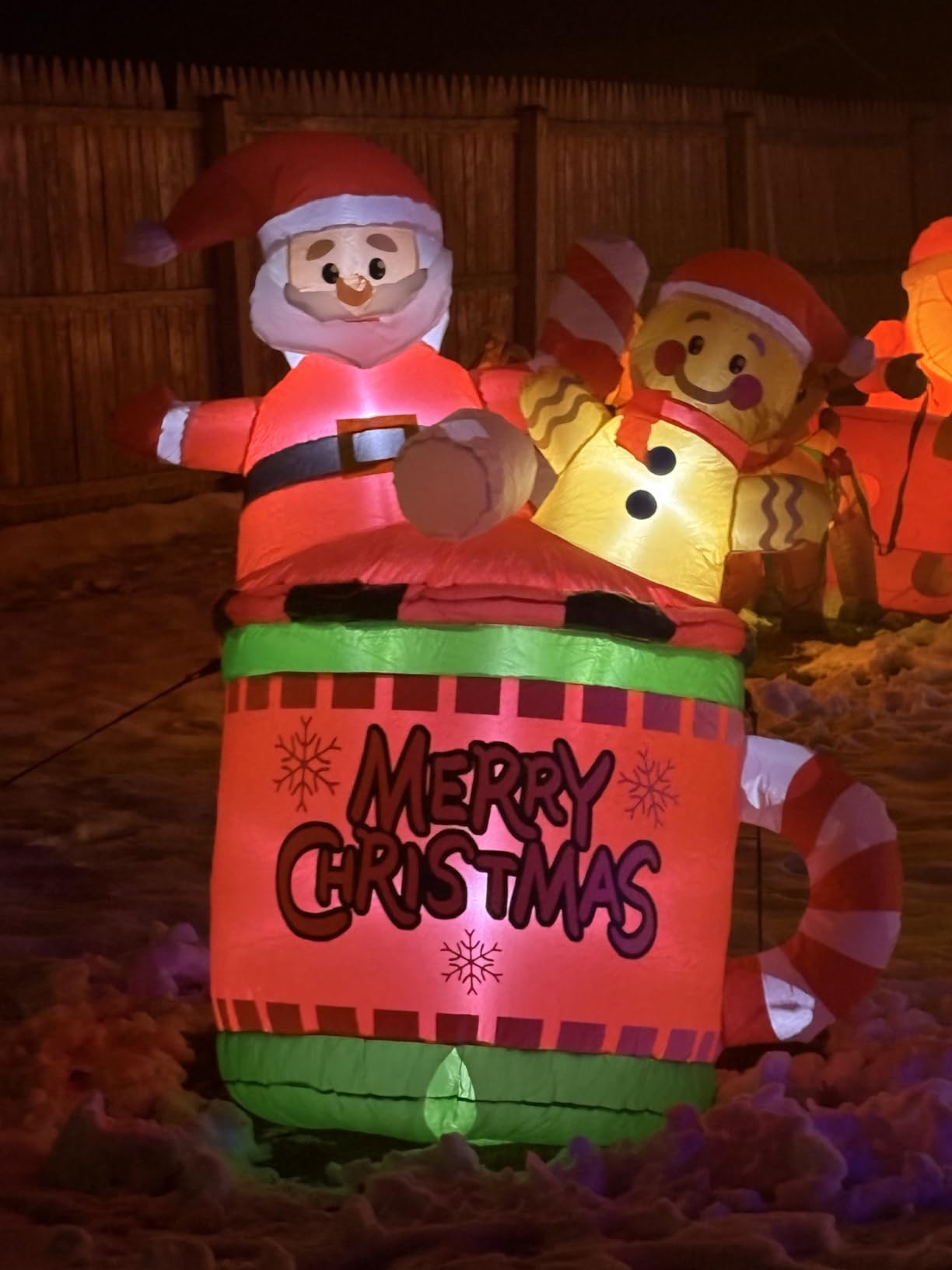 ZPISF 6 FT Christmas Inflatables Outdoor Decorations, Cute Christmas Blow Up Yard Decorations Gingerbread Man in Hot Cocoa Mug Scene for Garden Lawn Xmas Decor customer photo 1