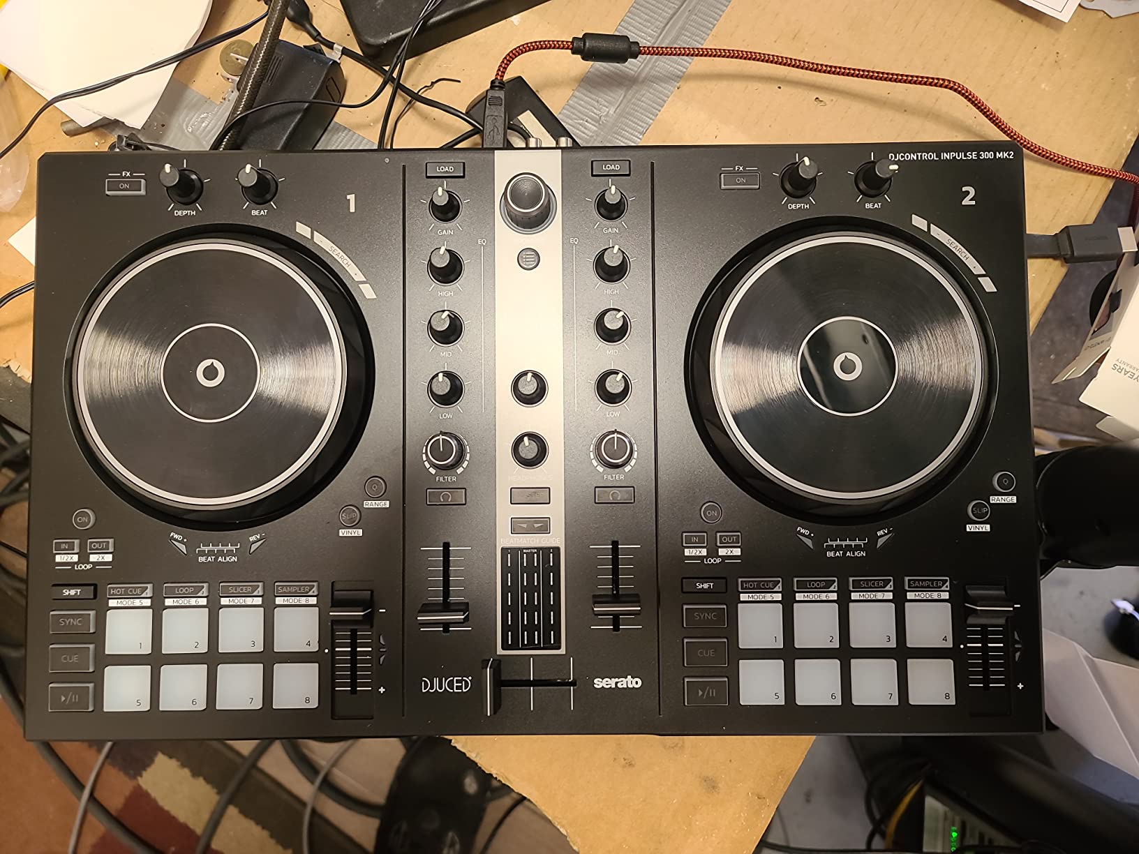 Hercules DJControl Inpulse 300 MK2-2-Deck DJ Controller Serato & DJUCED | 2-deck DJ controller for Serato & DJUCED featuring Beatmatch Guide LEDs, 16 performance pads & pre-mapped Stems control customer photo 1