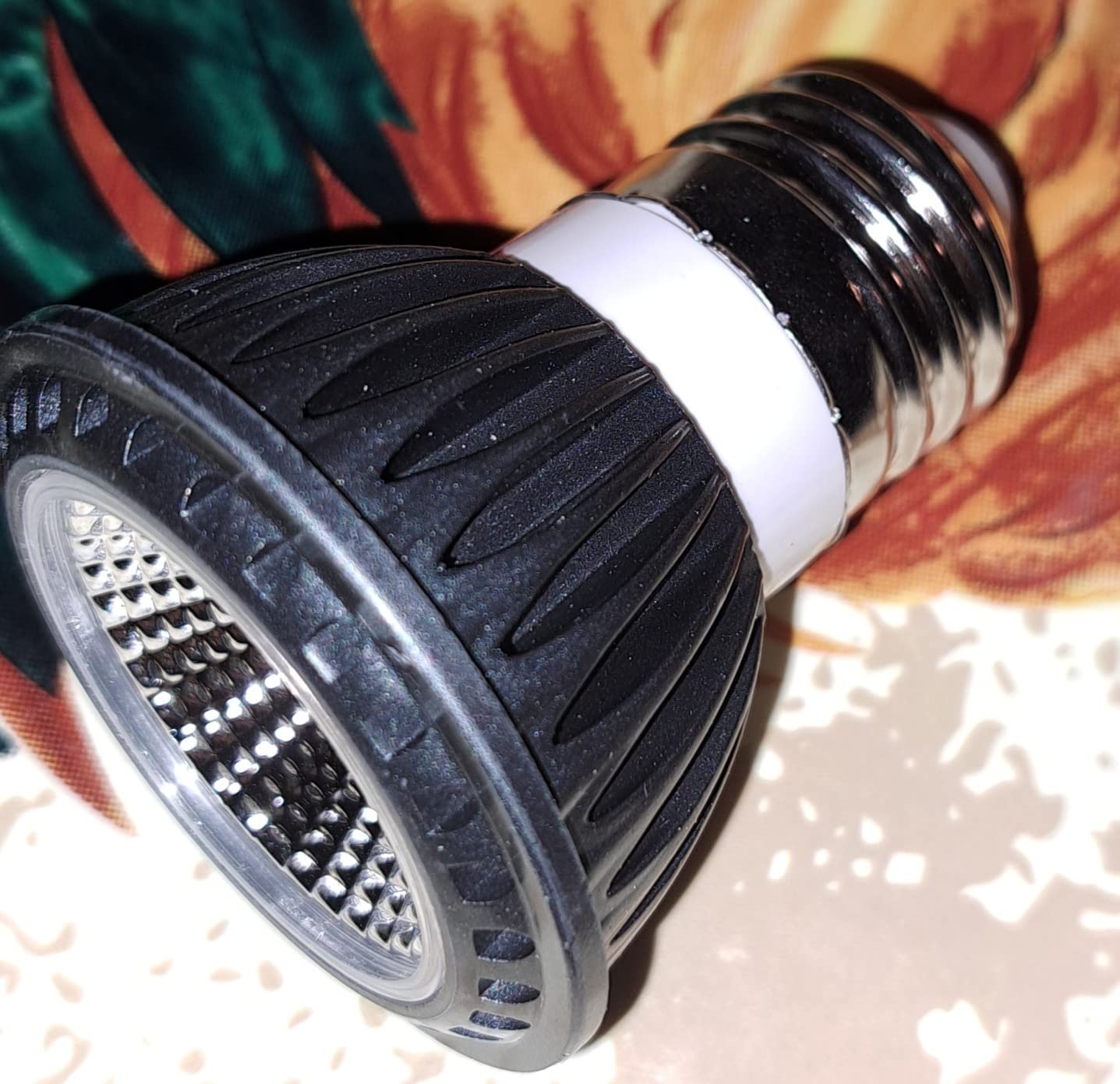 Premium High-Intensity UVB Reptile Light for Optimal Calcium Metabolism,5-Watt 10.0 Desert UVB Light Ideal for Desert-Dwelling Reptiles Bearded Dragons Tortoises customer photo 2