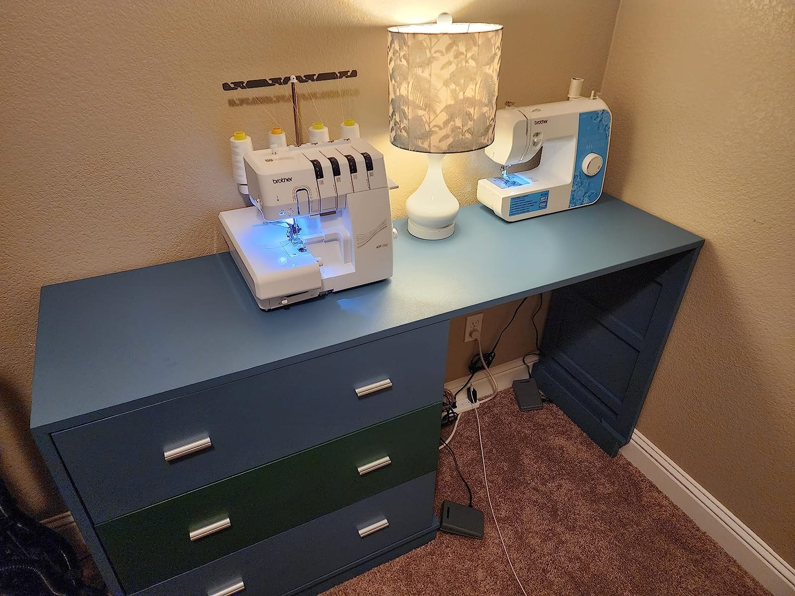 Brother AIR1800 Air Serger Sewing Machine with Jet Air Threading, 2/3/4 Thread, LED Lit Work Area customer photo 2