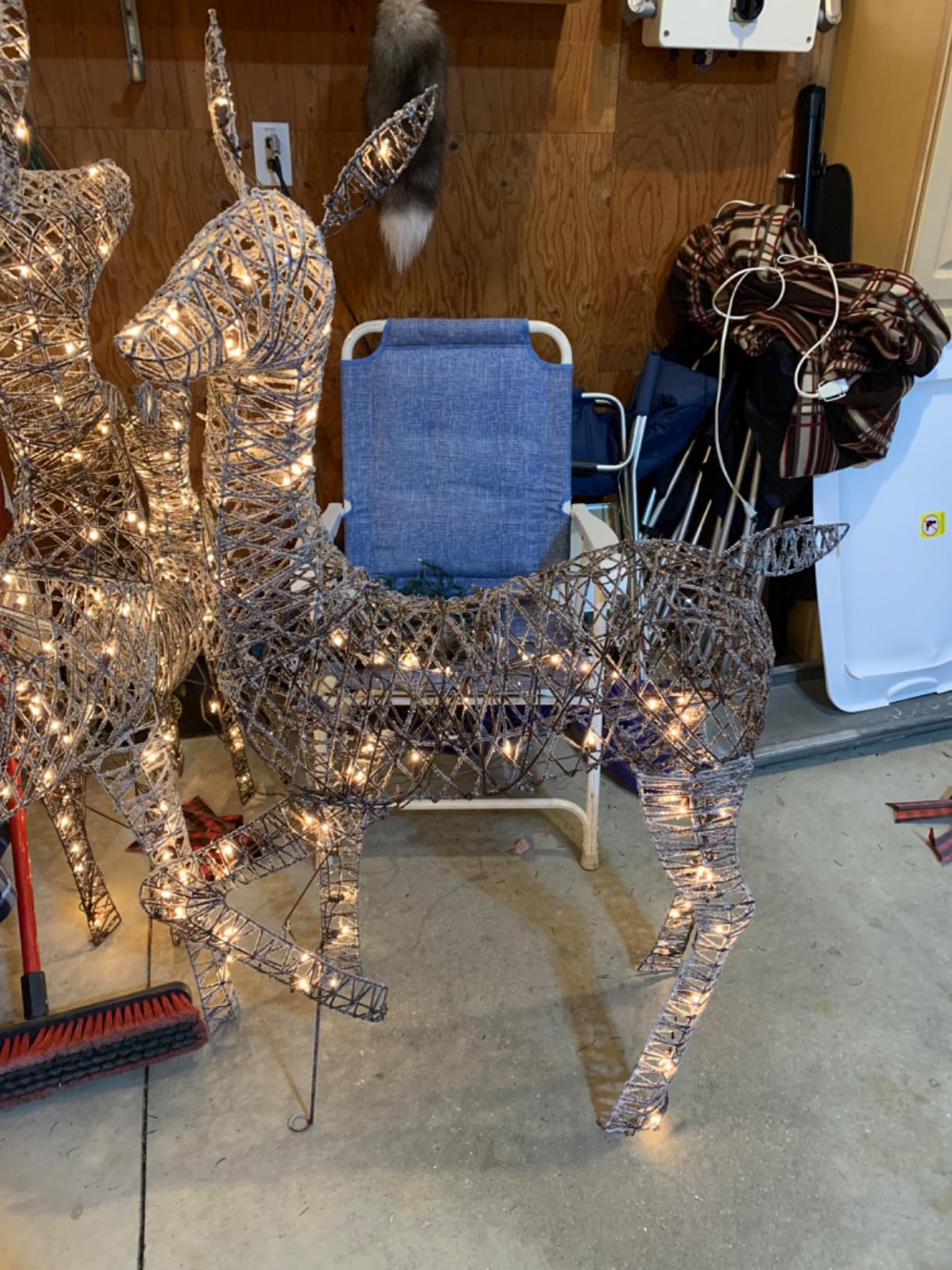 Best Choice Products 3-Piece Large Lighted Christmas Deer Family Set 5Ft Outdoor Yard Decoration with 360 LED Lights, Stakes, Zip Ties - Rattan customer photo 1