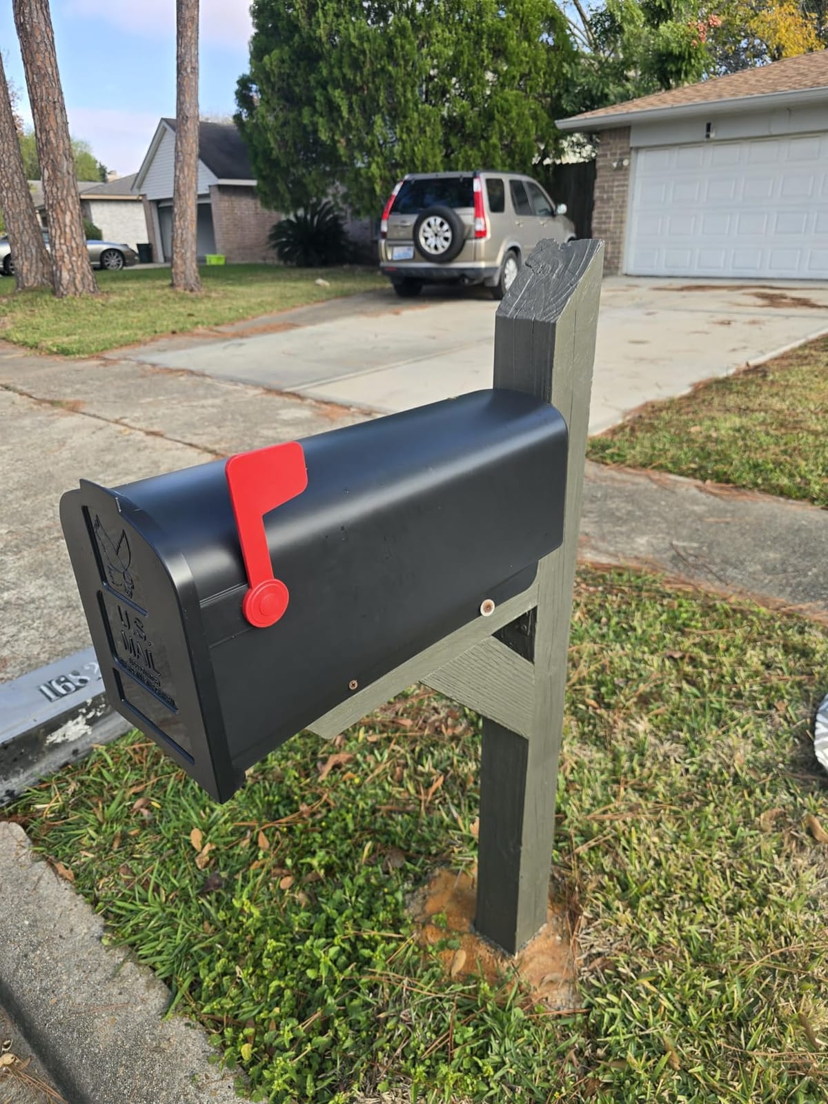 Architectural Mailboxes Parsons Post Mount Mailbox, Black, Medium customer photo 1