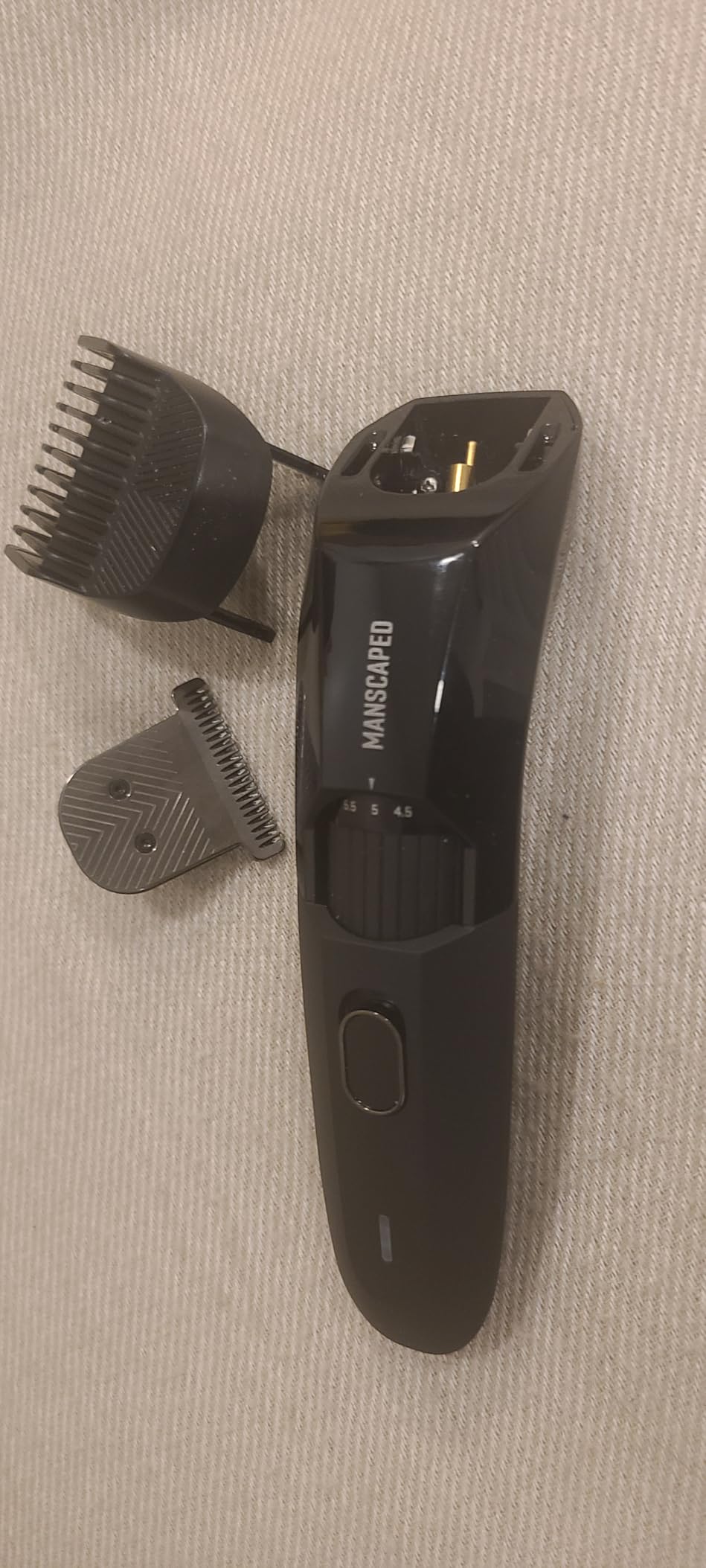 MANSCAPED The Beard Hedger Men's Premium Beard Trimmer | 20 Length Adjustable Blade Wheel, Stainless Steel T-Blade Precision Facial Hair Trimming, Cordless Wet/Dry Clipper customer photo 1