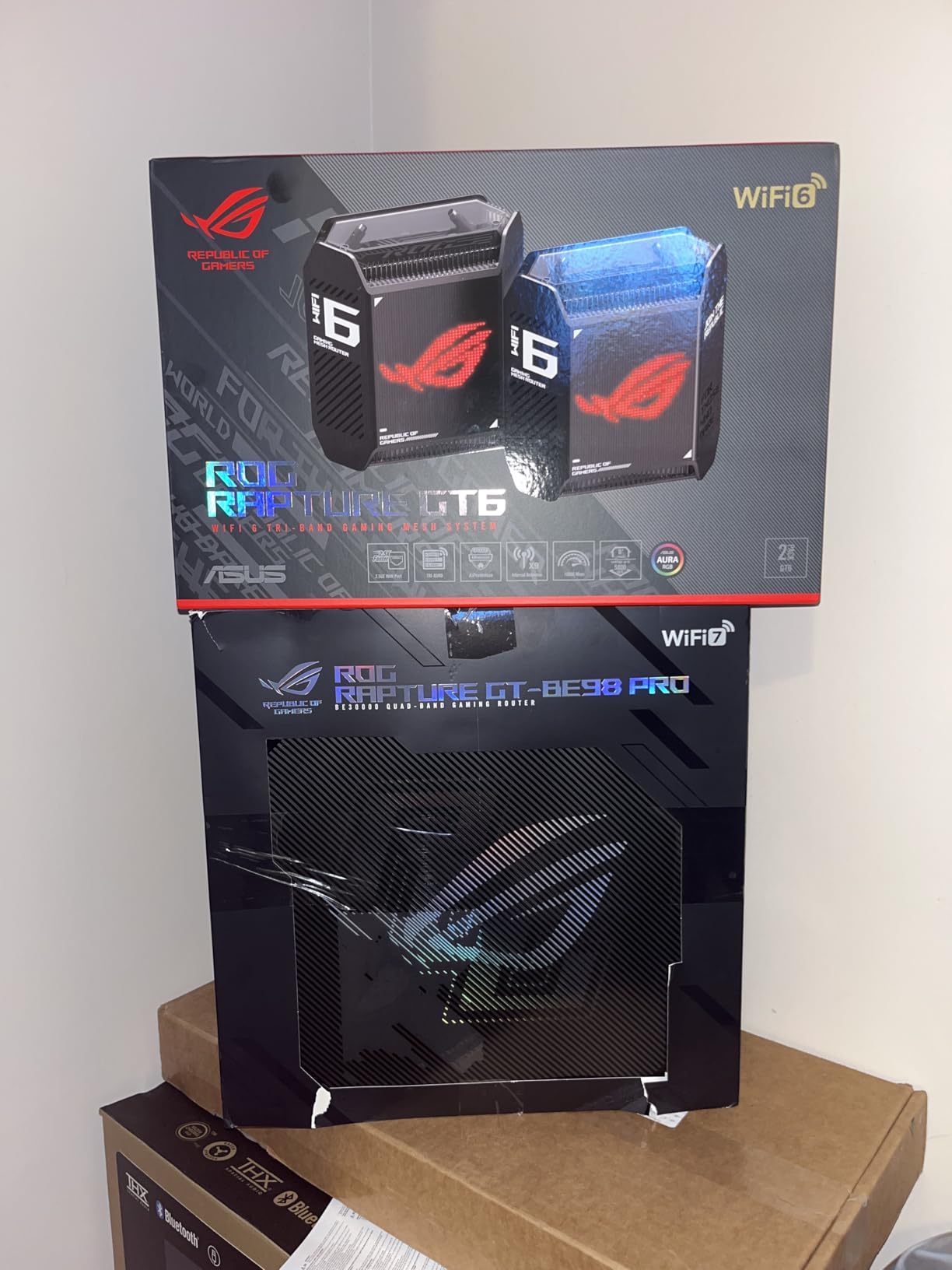 ASUS ROG Rapture GT6 (2PK) AX10000 Tri-Band WiFi 6 Gaming Mesh System, Covers up to 5,800 sq ft, 2.5 Gbps Port, Triple-Level Game Acceleration, UNII 4, Free Lifetime Internet Security, Black customer photo 2