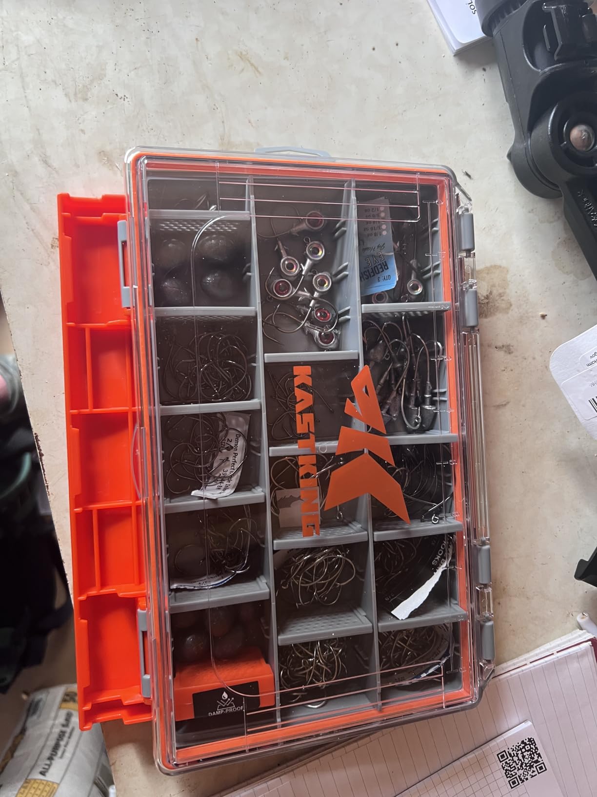 KastKing HyperSeal Waterproof Tackle Box, 3600 Tackle Trays customer photo 2