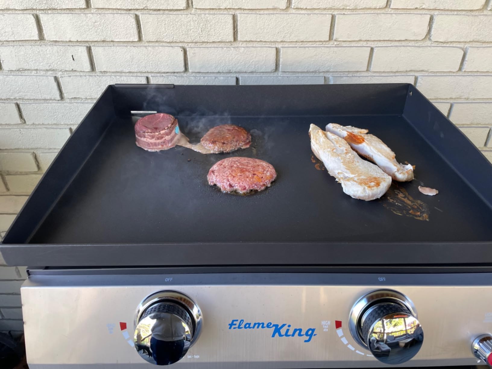 Flame King 22-inch Double Burner Flat Top Griddle for Outdoor BBQ Grill, Portable Propane Gas Griddle for Camping and Tailgating customer photo 2
