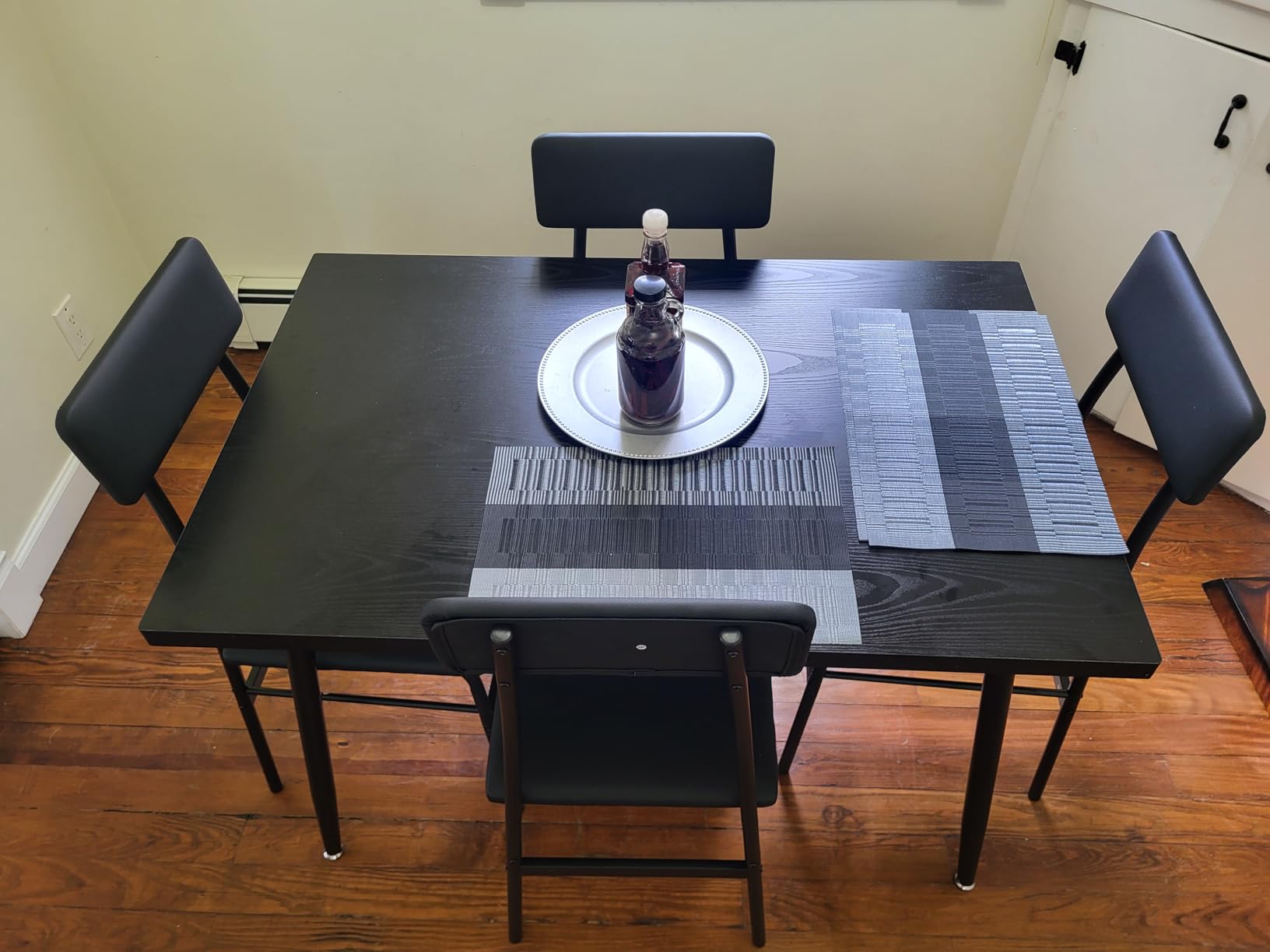 Gizoon Dining Table Set for 4, Modern Kitchen Table with Chairs, Black customer photo 1