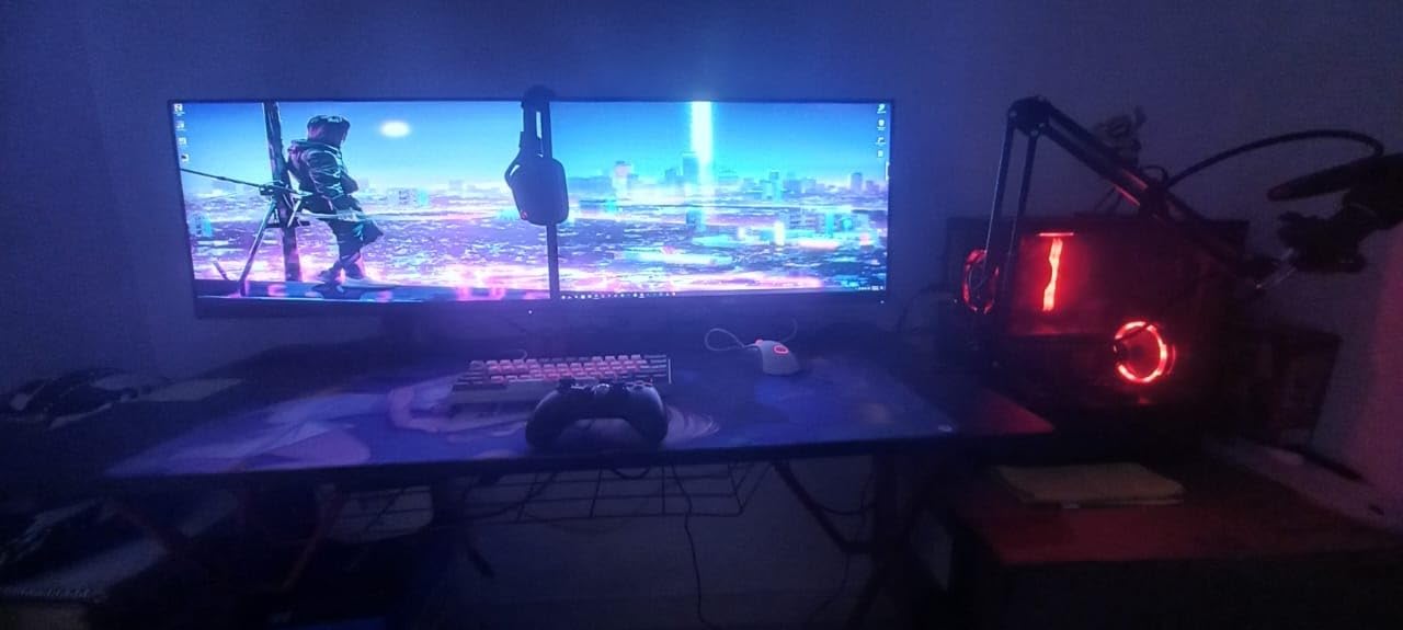 Acer Nitro 27in QHD 2560x1440 IPS 180Hz Gaming Monitor XV271U M3bmiiprx | 0.5ms, AMD FreeSync, DCI-P3 95%, 2xHDMI, DisplayPort, Ergo Stand, Speaker, VESA Mountable customer photo 1