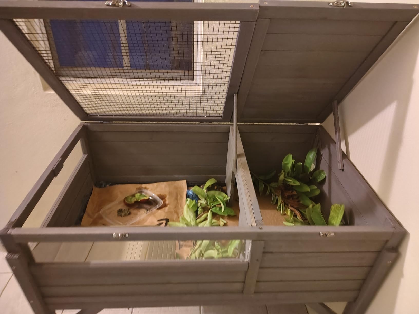 Aivituvin Tortoise Habitat Turtle Enclosure, Wooden Tortoise House Reptile Cage for Small Animals Indoor-Outdoor, Adjustable Lamp Holder Included customer photo 1