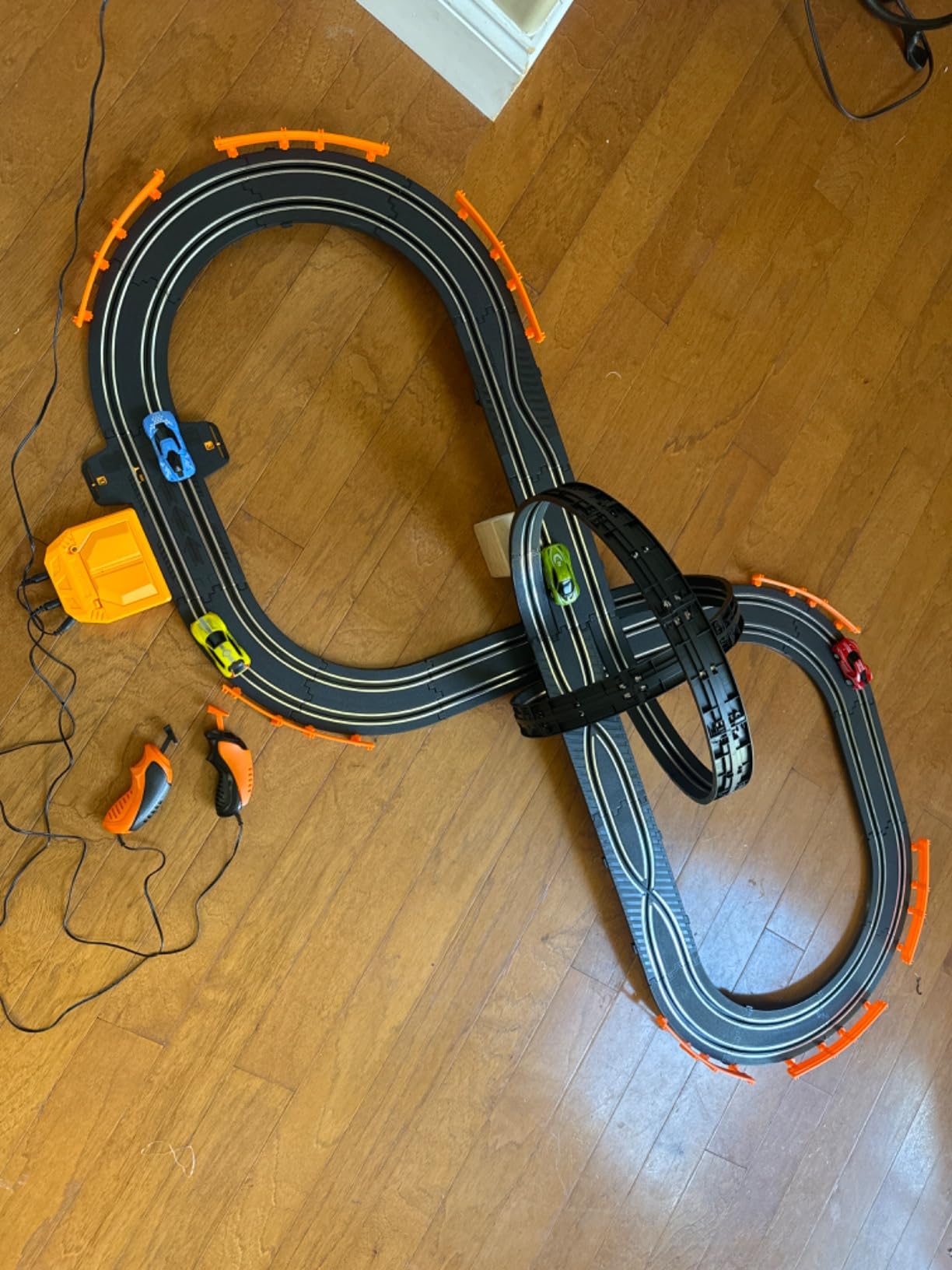 Slot-Car-Race-Track-Sets for Boys Kids, Battery or Electric Race Car Track with 4 High-Speed Slot Cars, Dual Racing Game 2 Hand Controllers Circular Overpass Track, Toys Gifts for 6-8 8-12 Boys Girls customer photo 1