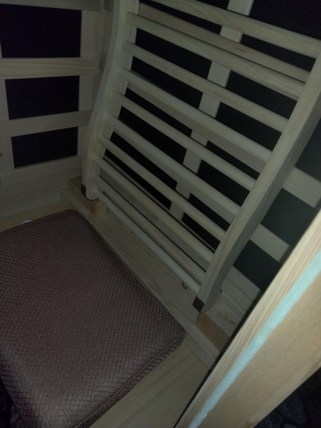 OUTEXER Far Infrared Sauna Home Sauna Spa Room Canadian Hemlock Wood 1200W, Indoor Saunas Low EMF 110V with 7 Color Light and Tempered Glass Door, Room: 35.2*27.6*61.6Inch customer photo 2