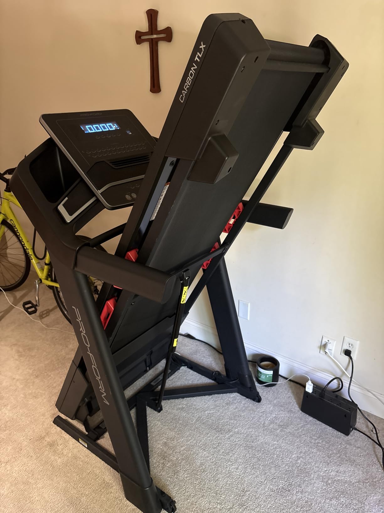ProForm Carbon Treadmills | Foldable Treadmill for Running and Cardio Workouts with Shock Absorbing Cushioning to Reduce Joint Impact customer photo 2
