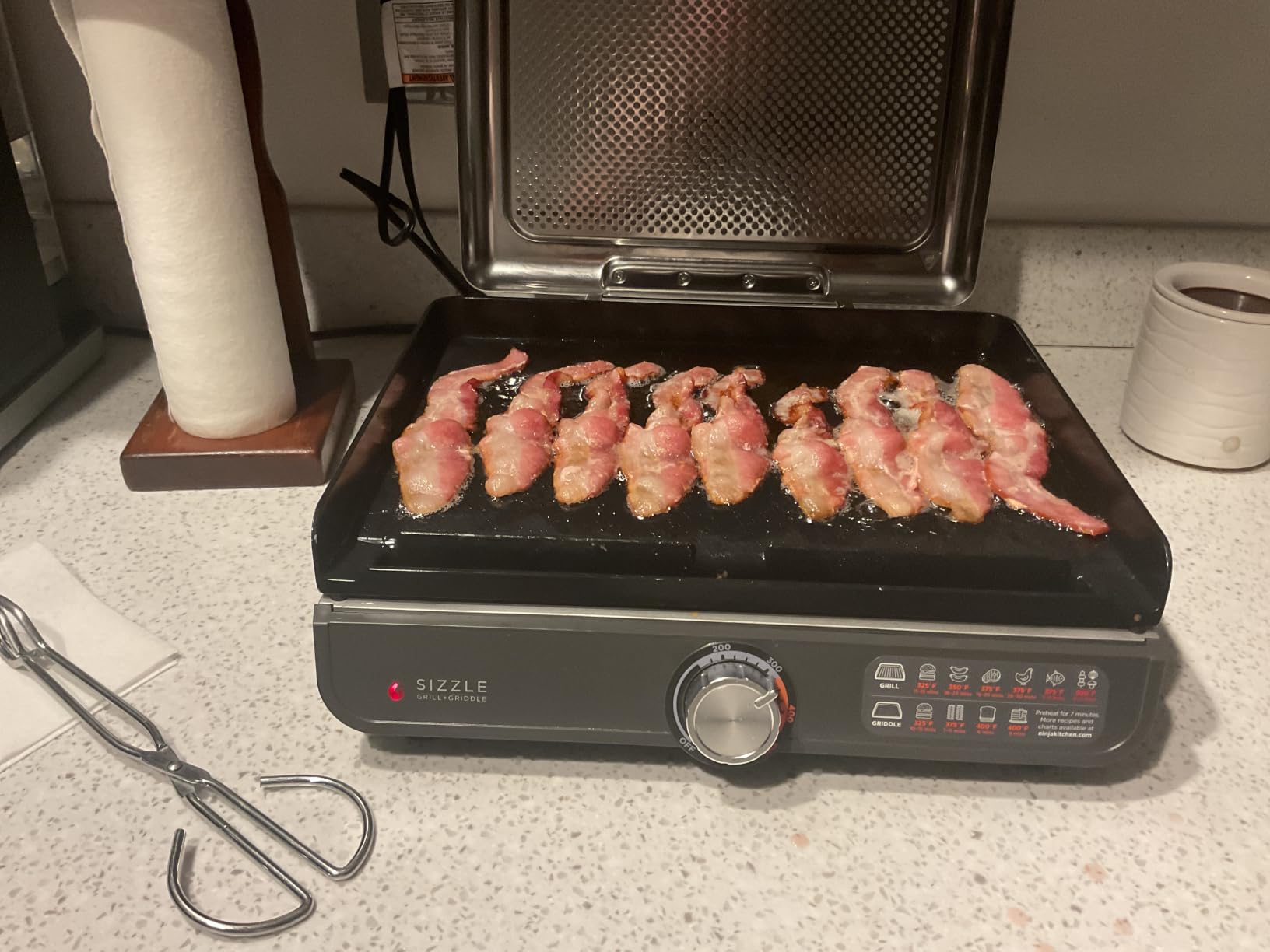 Ninja Sizzle Indoor Grill & Griddle, 14'', 500°F, Grey/Silver, GR101 customer photo 2