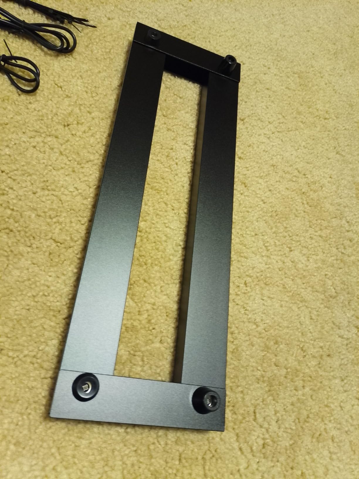 Mini Guitar Pedal Board, Aluminum Alloy 0.9lb Small Effect Bass Pedalboard, 16 * 5.3in, With Pedals Mountain Tape, Power DC Cable, Cable Tie customer photo 1