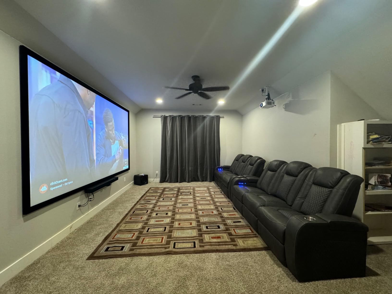 ViewSonic LX700-4K 4K UHD Laser Gaming Projector 3500 Lumens 240Hz Xbox customer photo 2