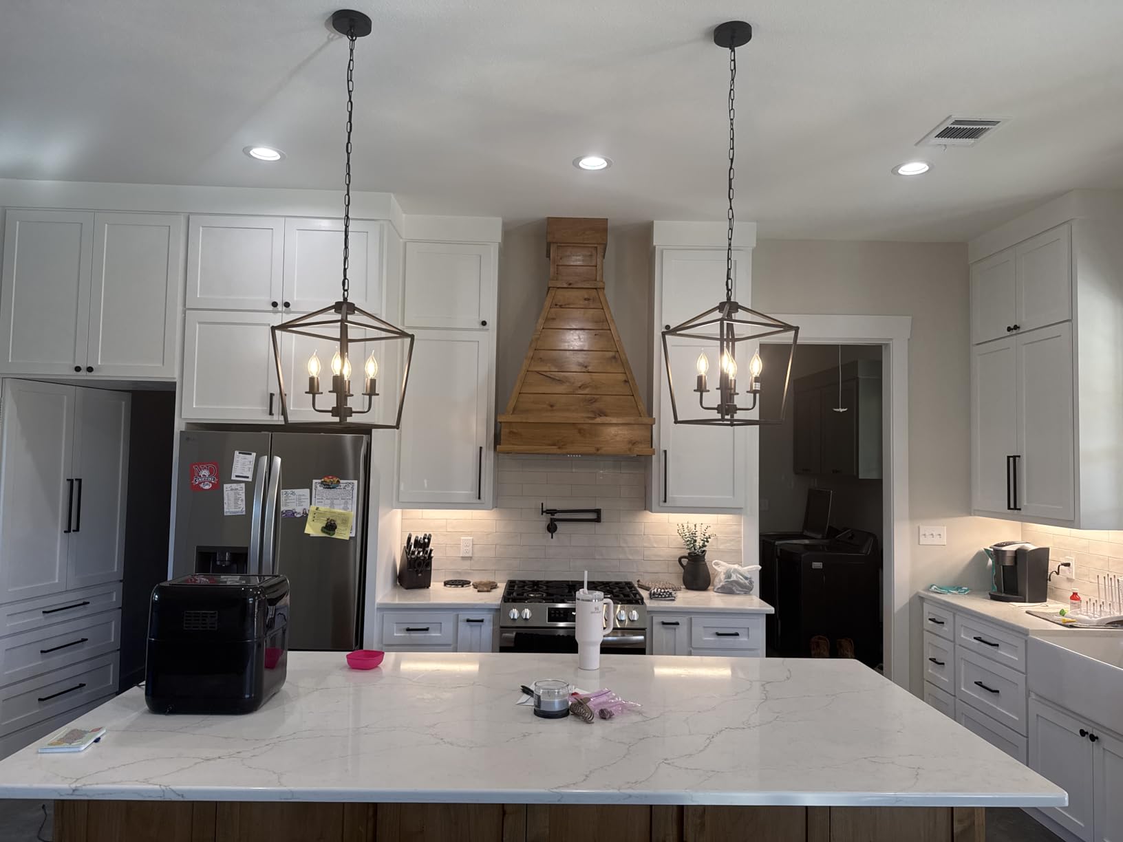 Industrial 4 Lights Chandelier, Gold Lantern Ceiling Light Fixtures with Rustic Metal Cage Adjustable Height Farmhouse Geometric Hanging Light for Kitchen Island, Dining Room, Entryway, UL Listed customer photo 1