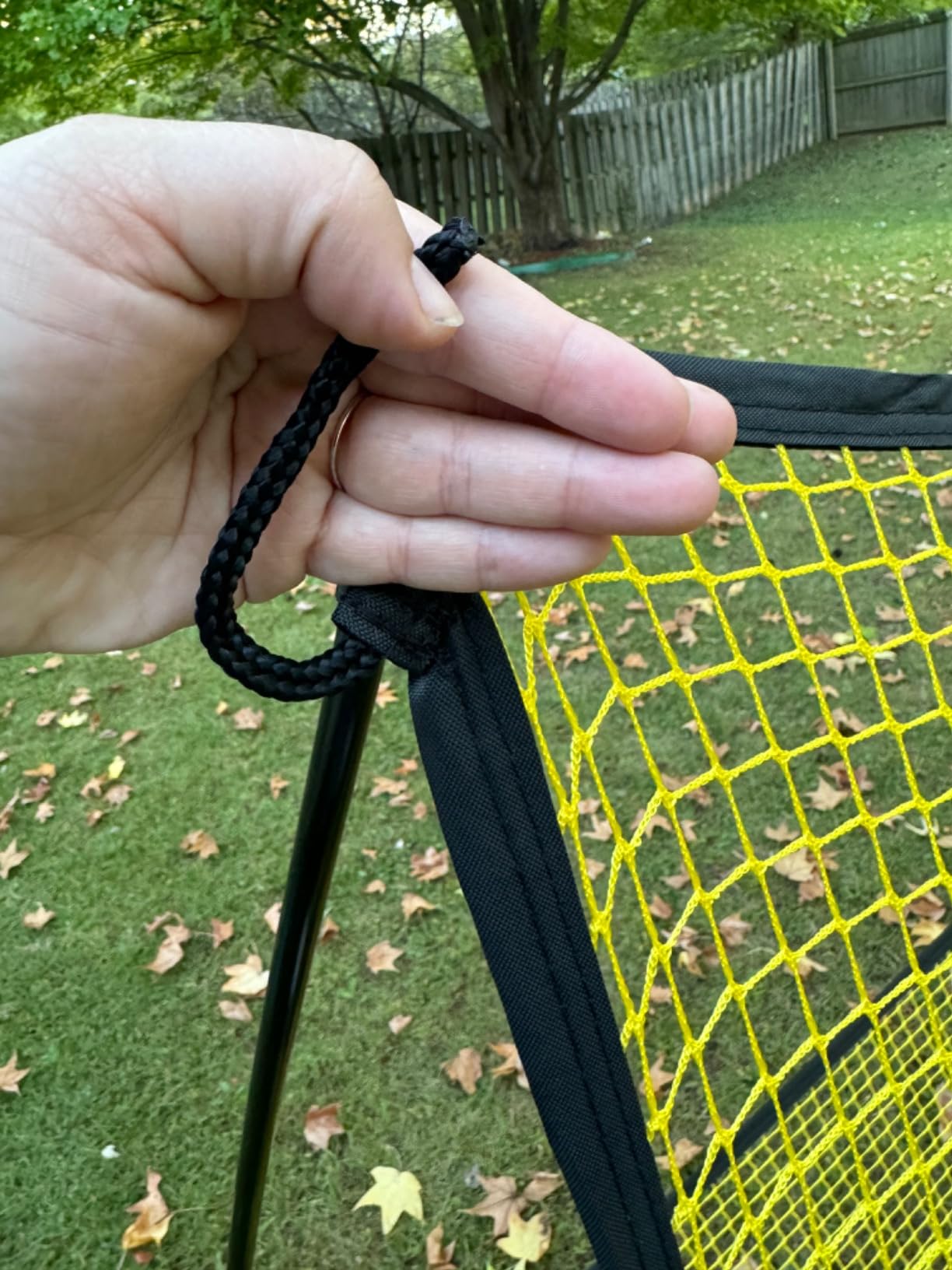 VEVOR Soccer Trainer,Portable Soccer Rebounder Net, Iron Soccer Practice Equipment, Sports Football Rebounder Wall with Portable Bag, Perfect for Team Solo Training, Passing, Volley customer photo 1