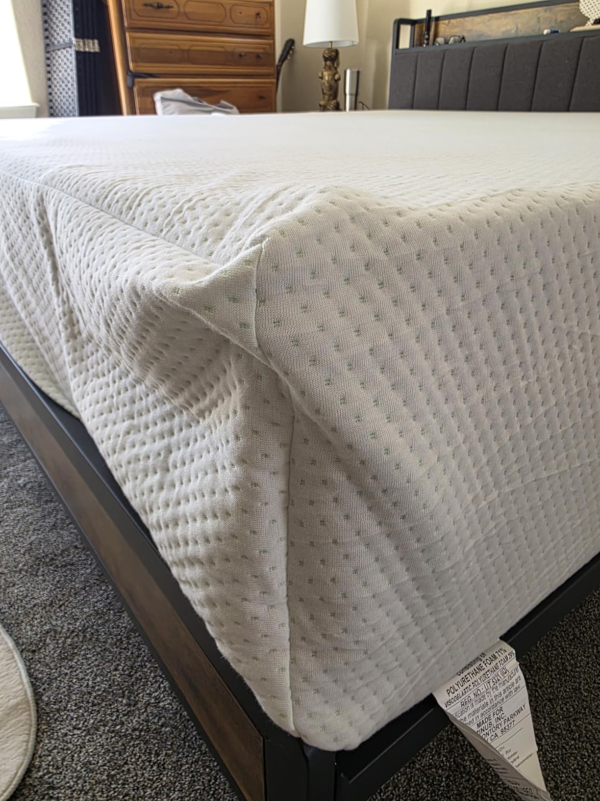 Zinus Memory Foam 12 Inch Green Tea Mattress, King, White customer photo 2