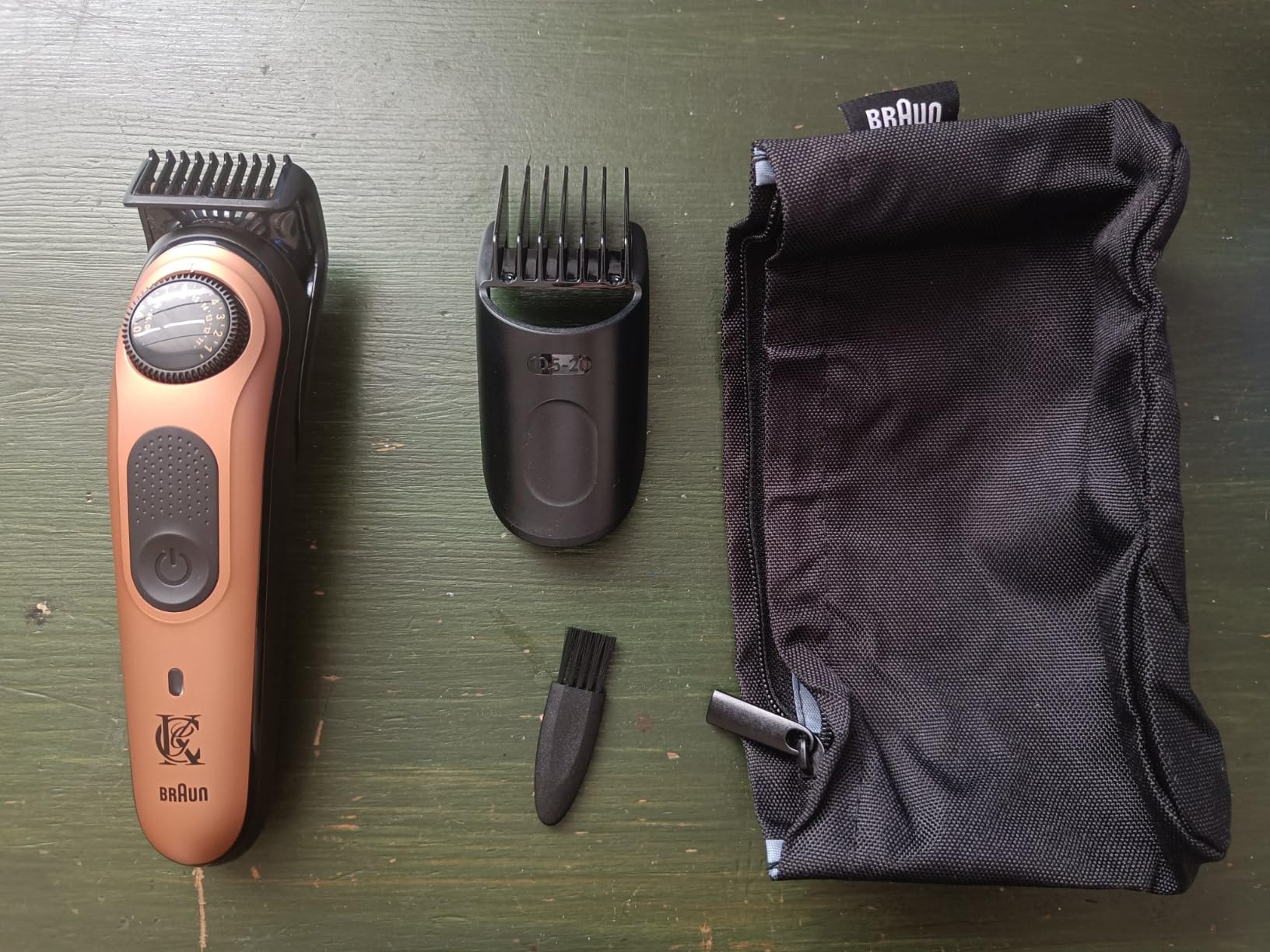 King C. Gillette Beard Trimmer PRO with 40 beard length settings in precise 0.5mm steps, cordless design, 1 trimmer, 1 brush, 2 combs, 1 charger and 1 T-blade customer photo 1